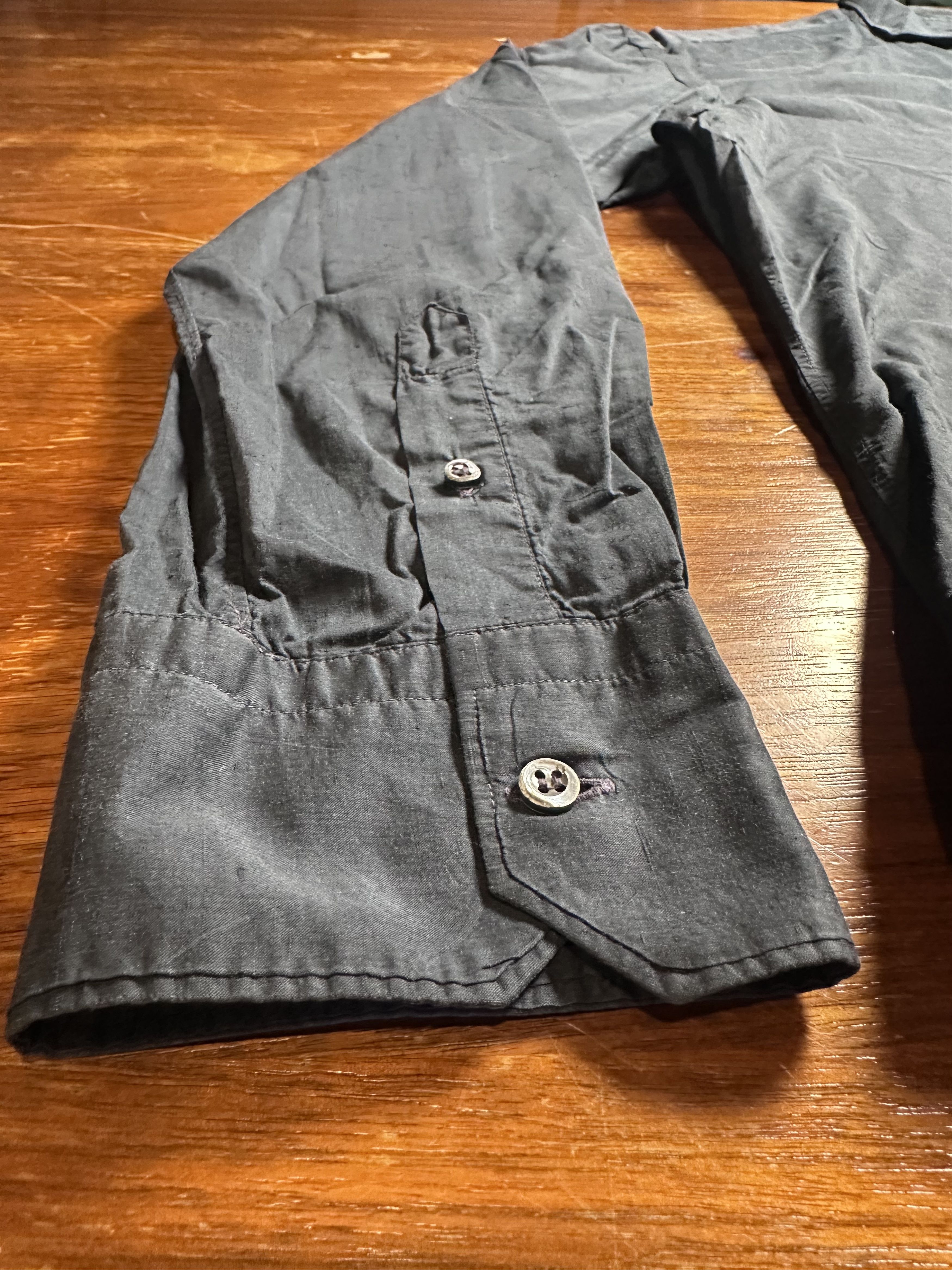 Barneys New York Barneys New York Silk Cotton Button Down Shirt Grey XL Size US XL / EU 56 / 4 - 2 Thumbnail