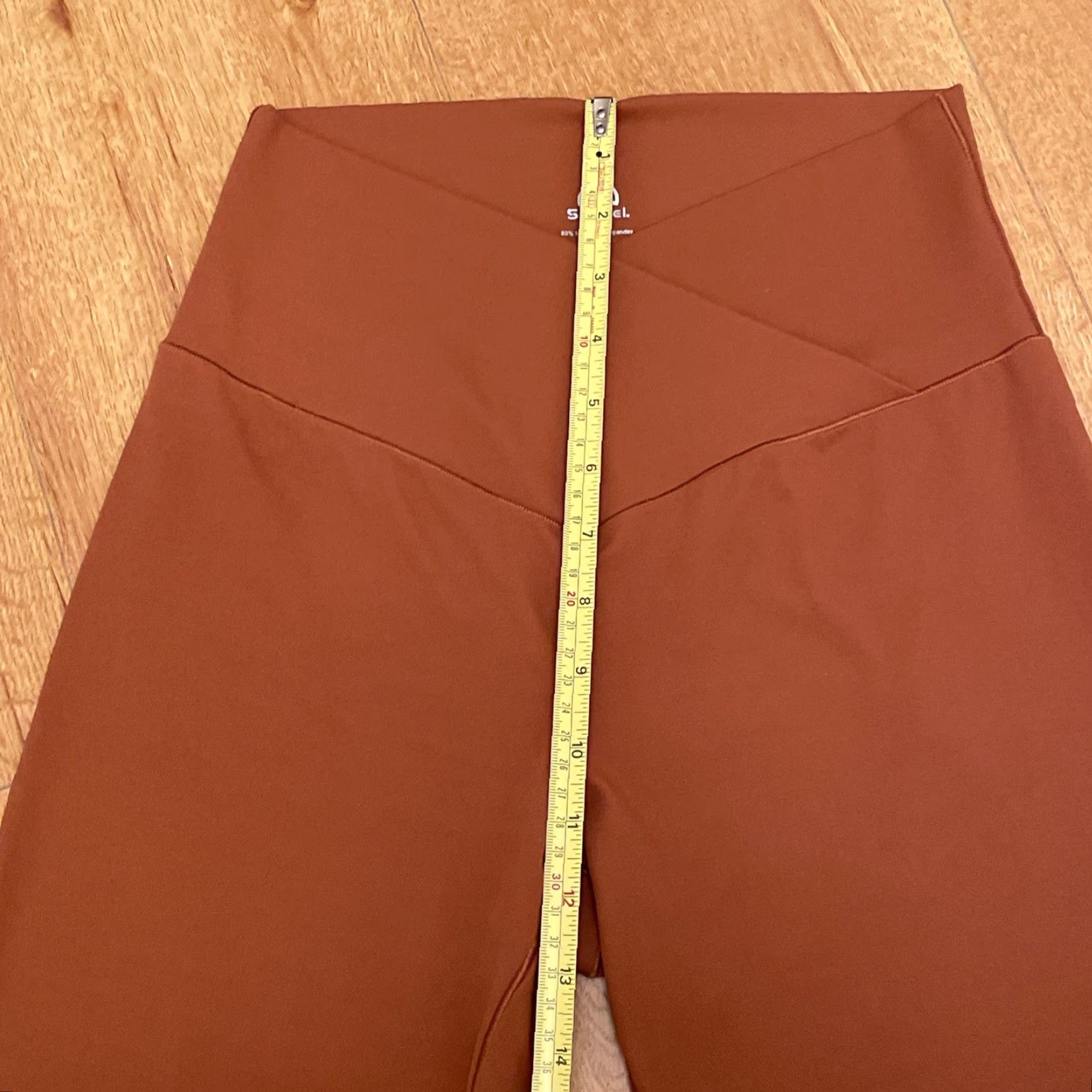 Rusty Sunzel Pants Women's Medium Orange Rust Leggings Crossover Flared Active Yoga Size 32" / US 10 / IT 46 - 6 Thumbnail