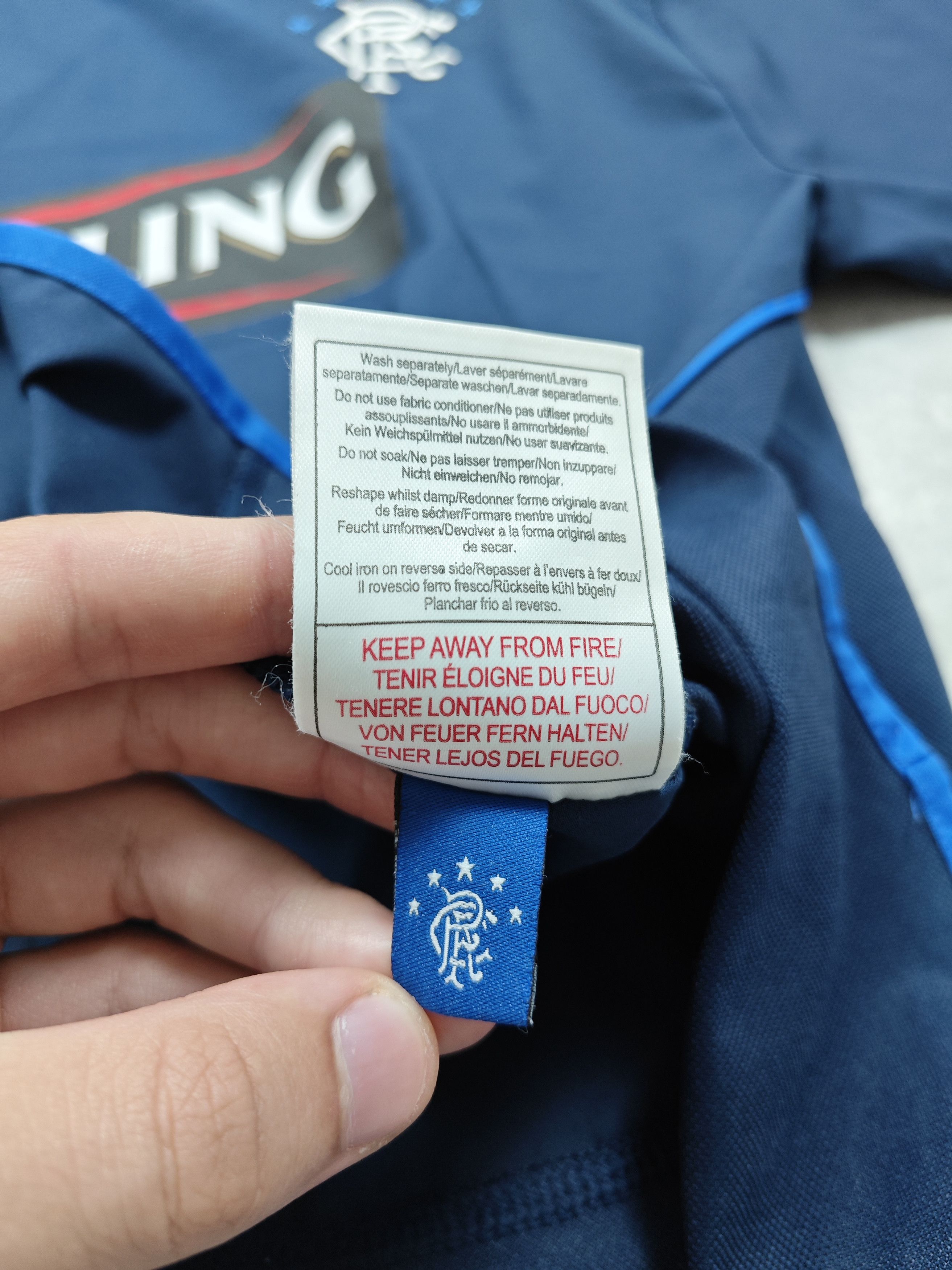 Umbro Rangers FC 2005 Size US L / EU 52-54 / 3 - 5 Thumbnail