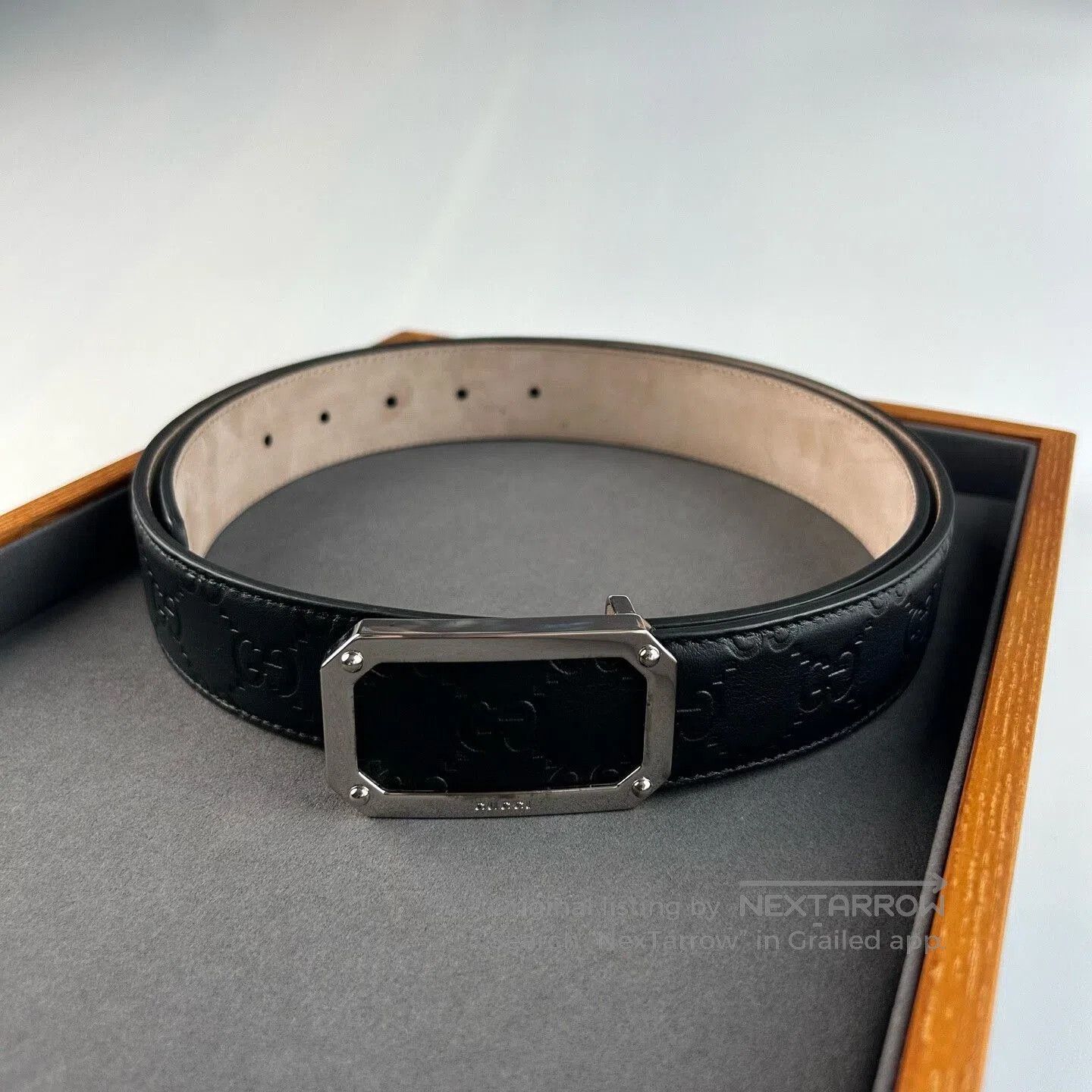 Gucci Gucci Monogrammed Leather Belt in Great Condition. Size ONE SIZE - 1 Thumbnail