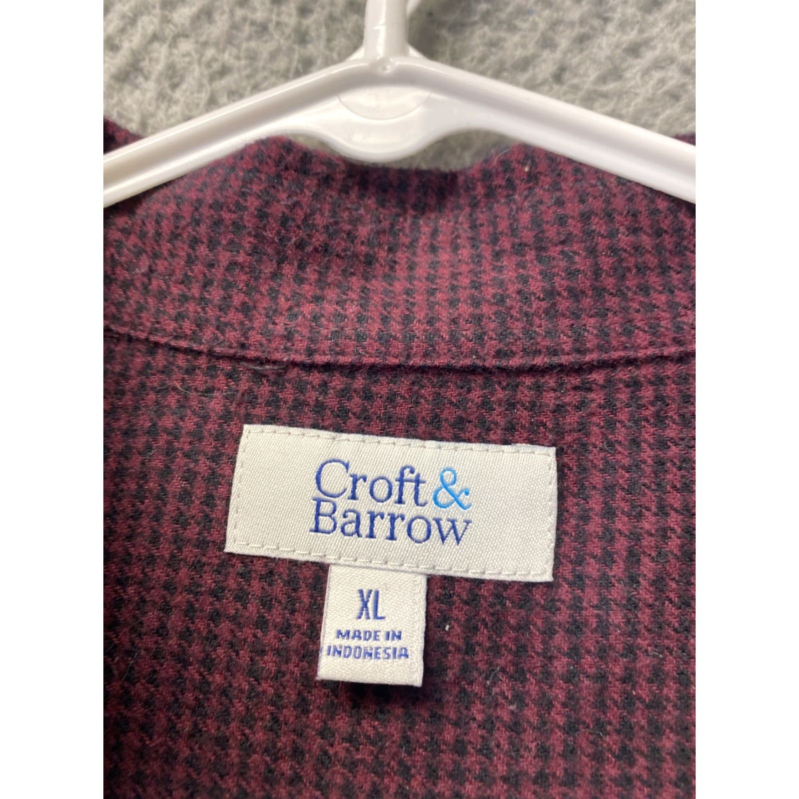 Croft & Barrow Croft Barrow Button-Up Shirt Mens XL Maroon Check Long Sleeve Casual Size US XL / EU 56 / 4 - 4 Thumbnail