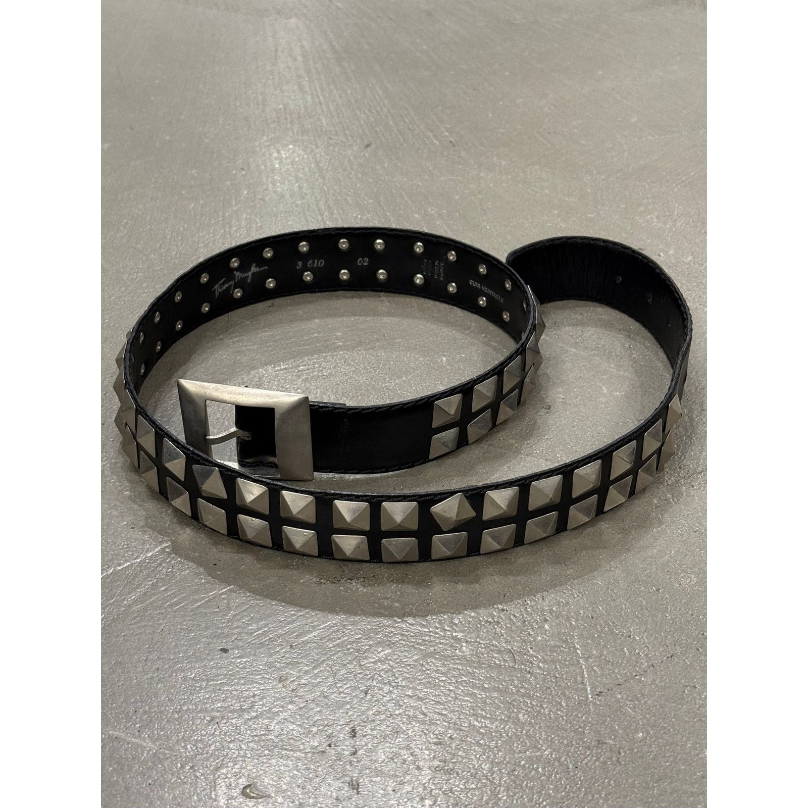 Thierry Mugler 2000s Thierry Mugler studded leather belt Size ONE SIZE - 1 Thumbnail