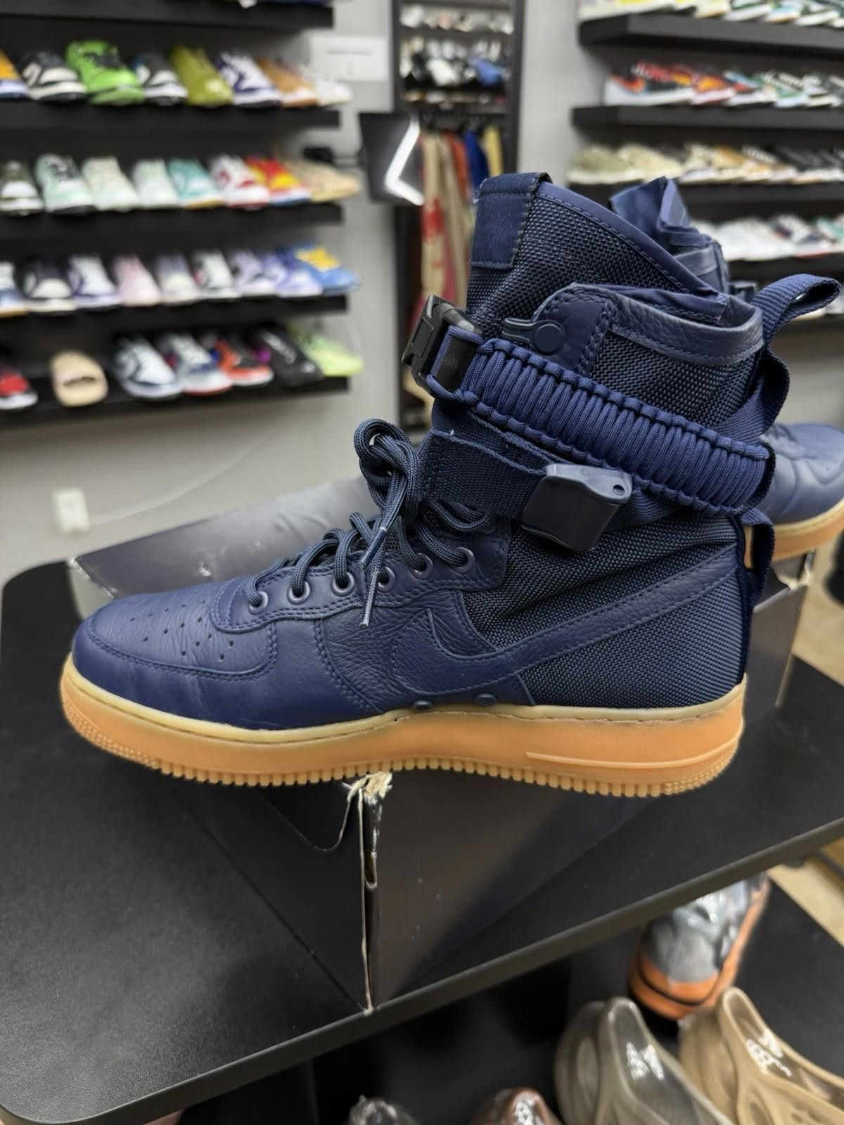 Nike Nike SF Air Force 1 High Men’s Size 10 Midnight Navy Blue Size US 10 / EU 43 - 8 Thumbnail