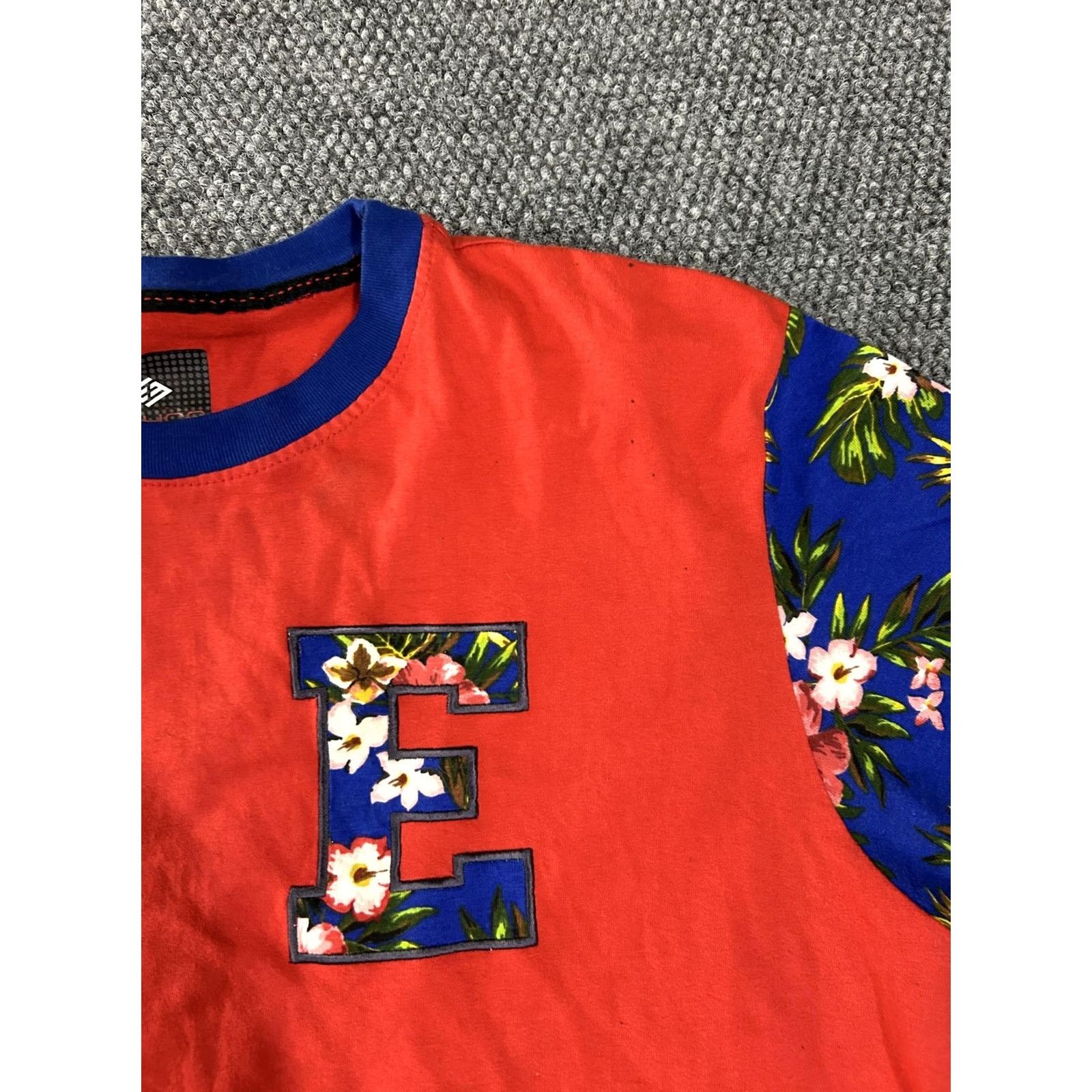 Enyce Enyce Shirt Mens 2XL Red Floral Sleeve E Logo Tropical Graphic Streetwear Tee Shirt Size US XXL / EU 58 / 5 - 3 Thumbnail