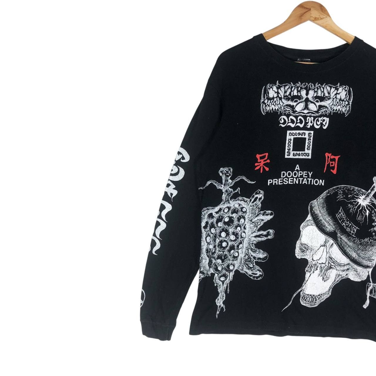 Japanese Brand Japanese Brand A Doopey Presentation Long Sleeve T-shirt Size US L / EU 52-54 / 3 - 3 Thumbnail