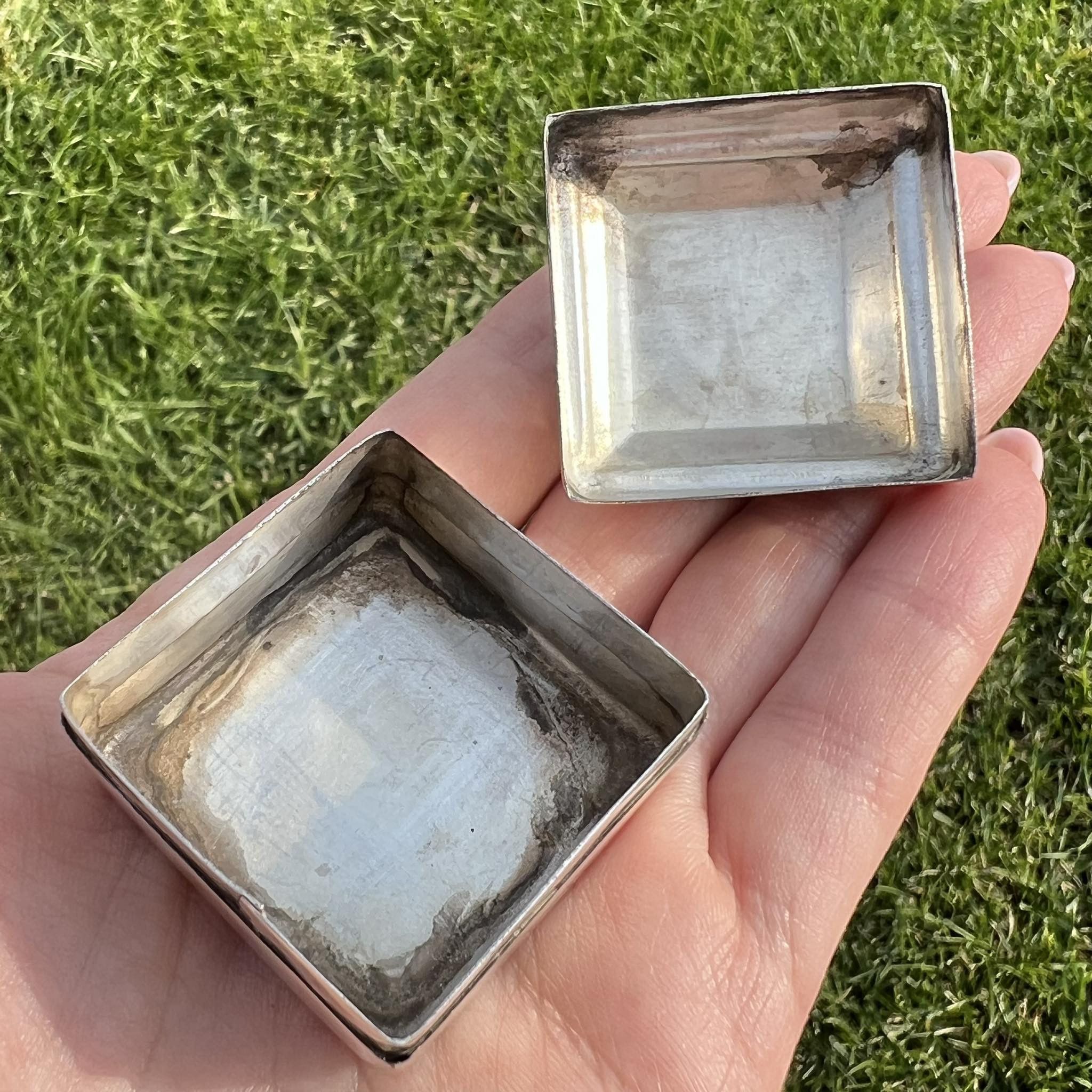 Vintage Sheffield Vintage Miniature Trinket Jewelry Box Silver Plate Size ONE SIZE - 5 Thumbnail