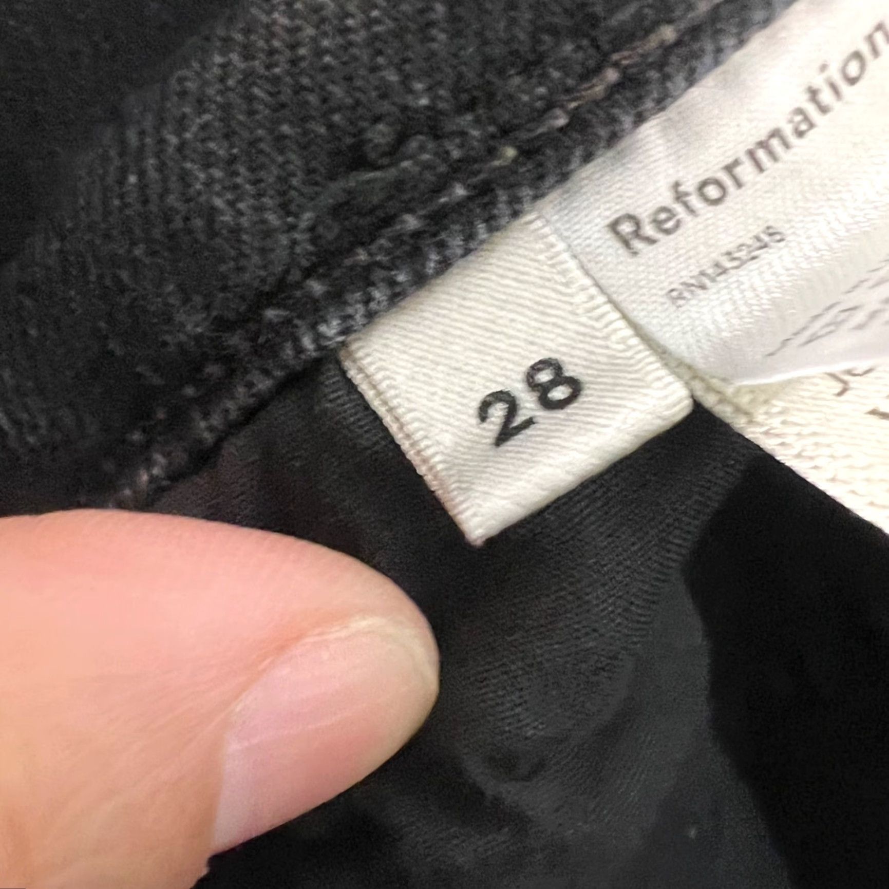 Reformation Reformation Womens High Rise Skinny Jeans Size 28 Faded Black Destroyed Denim Size 28" / US 6 / IT 42 - 4 Thumbnail