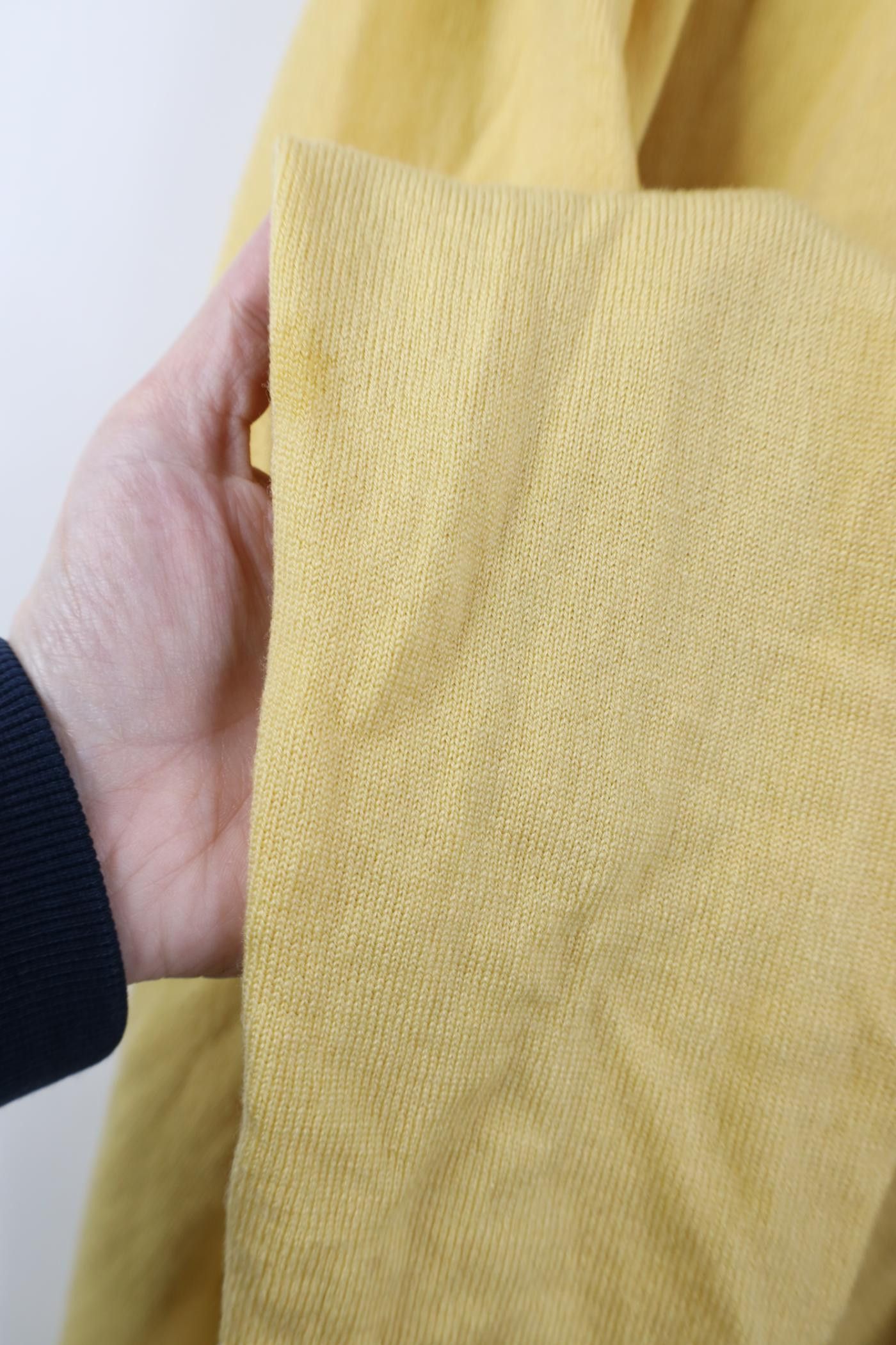 Vintage Vintage 70s Streetwear Lambswool Knit V-Neck Sweater Yellow Size US XL / EU 56 / 4 - 14 Thumbnail