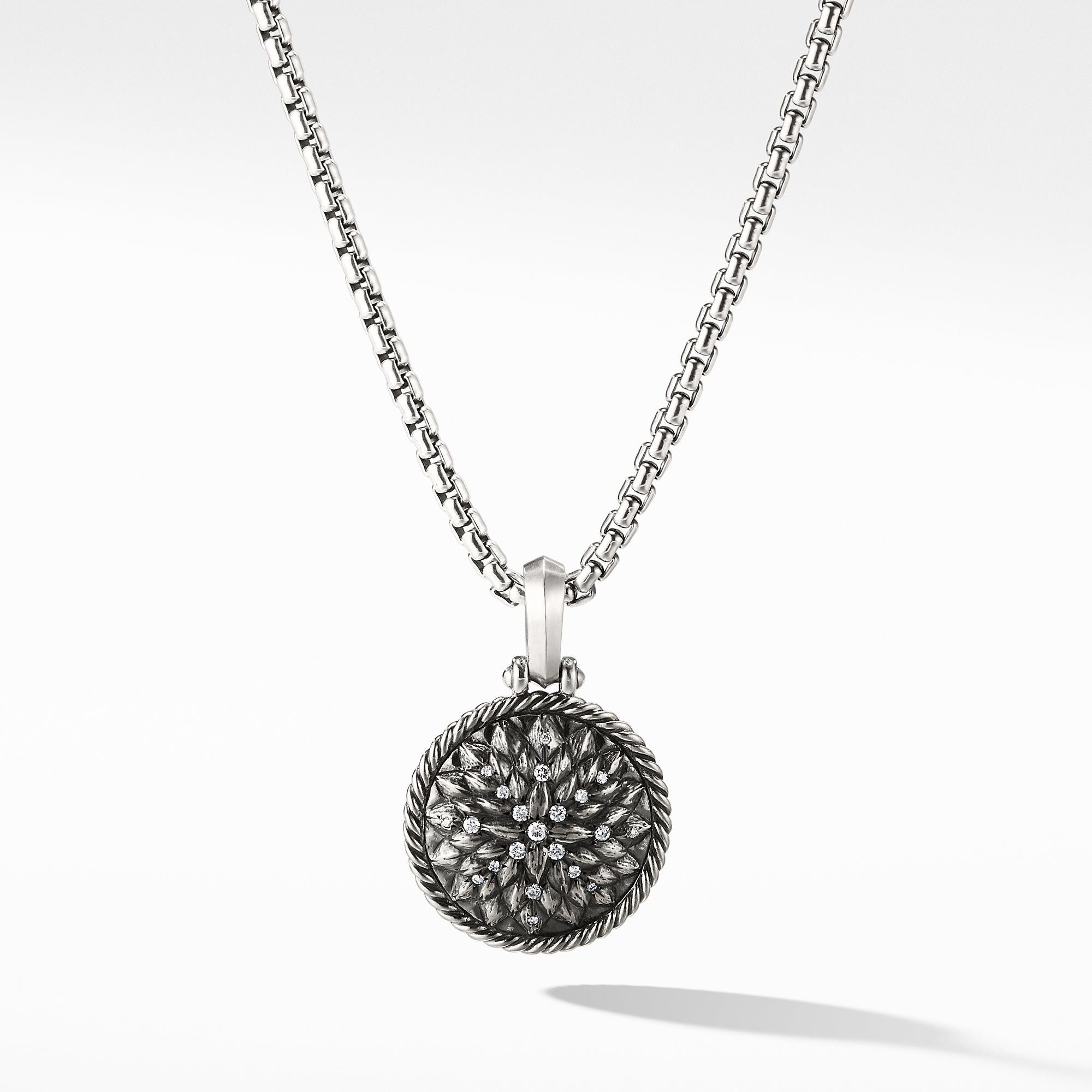 David Yurman o1w1db10526 D13329D Size:8/Amulet in Silver with Diamonds Size ONE SIZE - 1 Thumbnail