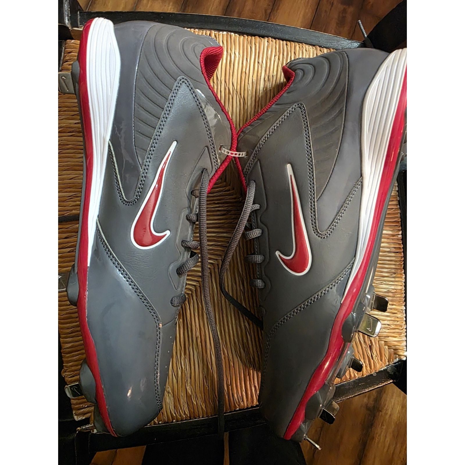 Nike Nike Lightweight Men's Size 13 Metal Cleat Baseball Cleats. Size US 13 / EU 46 - 7 Thumbnail
