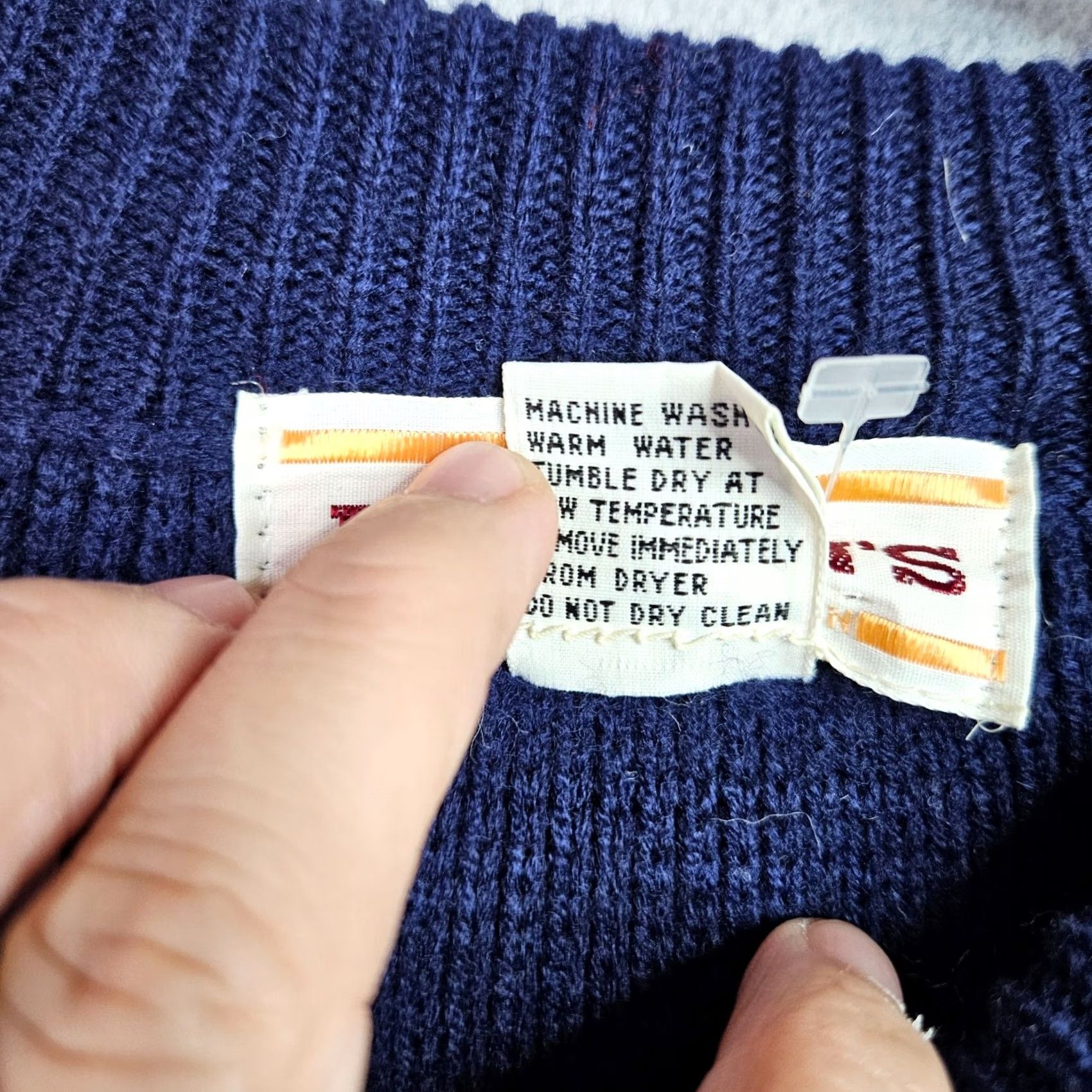 Vintage VINTAGE Mervyns Sweater Shirt? Size US XL / EU 56 / 4 - 4 Thumbnail
