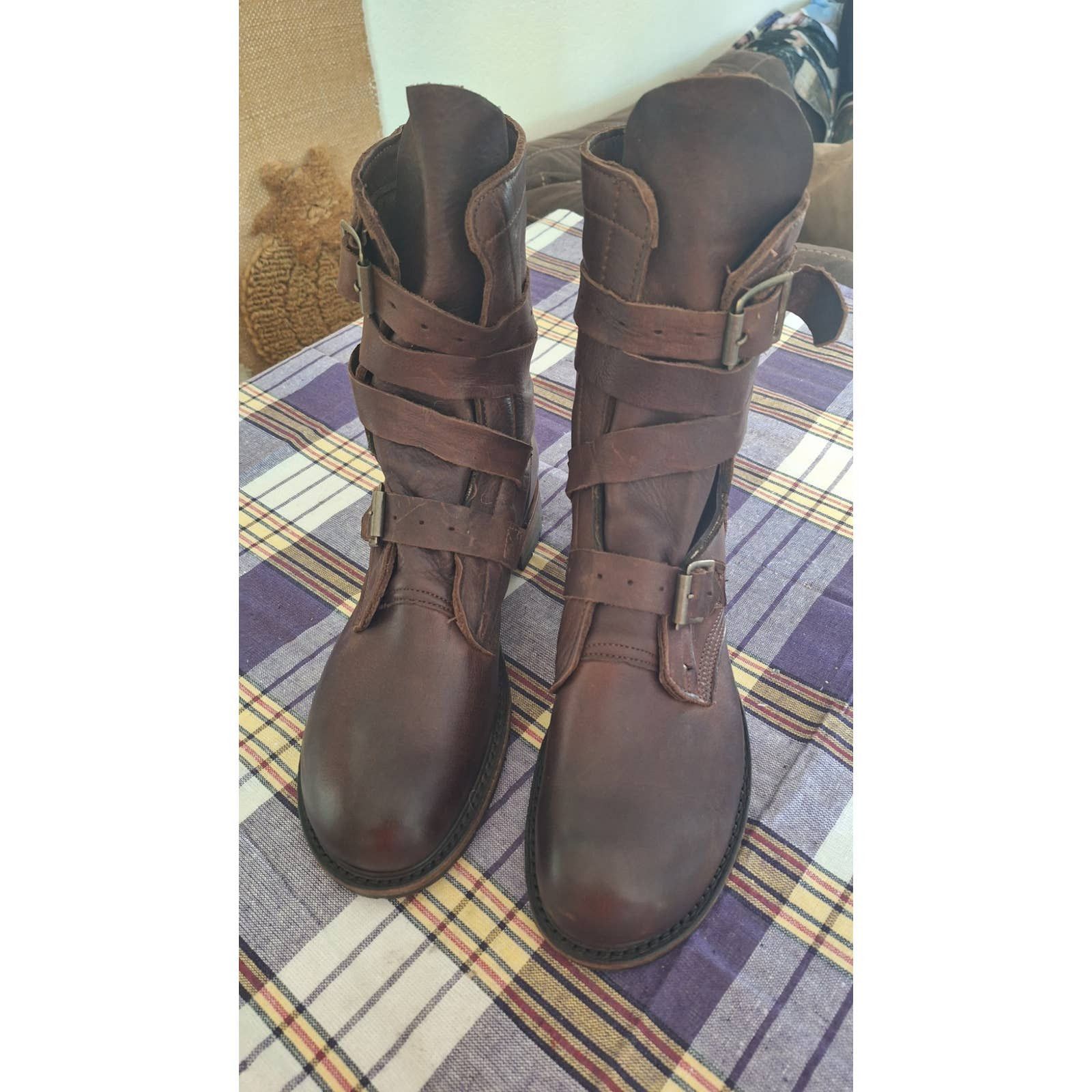 Isaac hot sale tanker boots