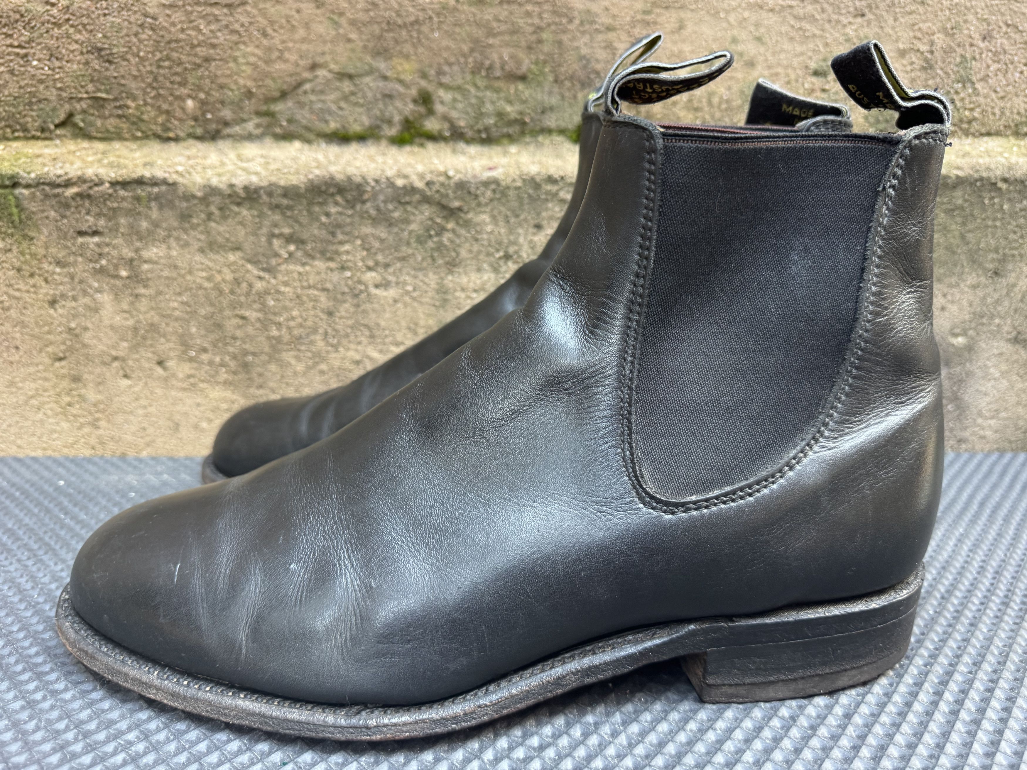 R.M. Williams RM Williams Vintage TURNOUT Comfort Chelsea Black Round Size US 10 / EU 43 - 5 Thumbnail