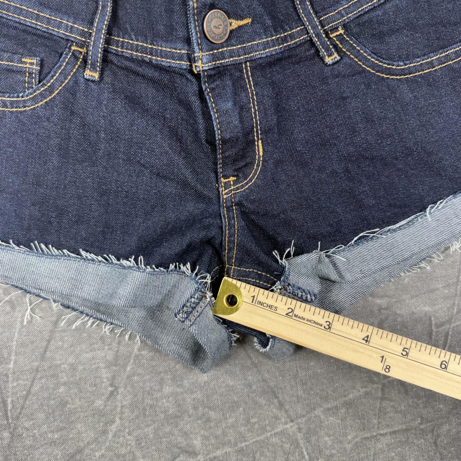 Hollister Hollister Shorts Women's 3 Blue Cuffed Size 28" / US 6 / IT 42 - 3 Thumbnail