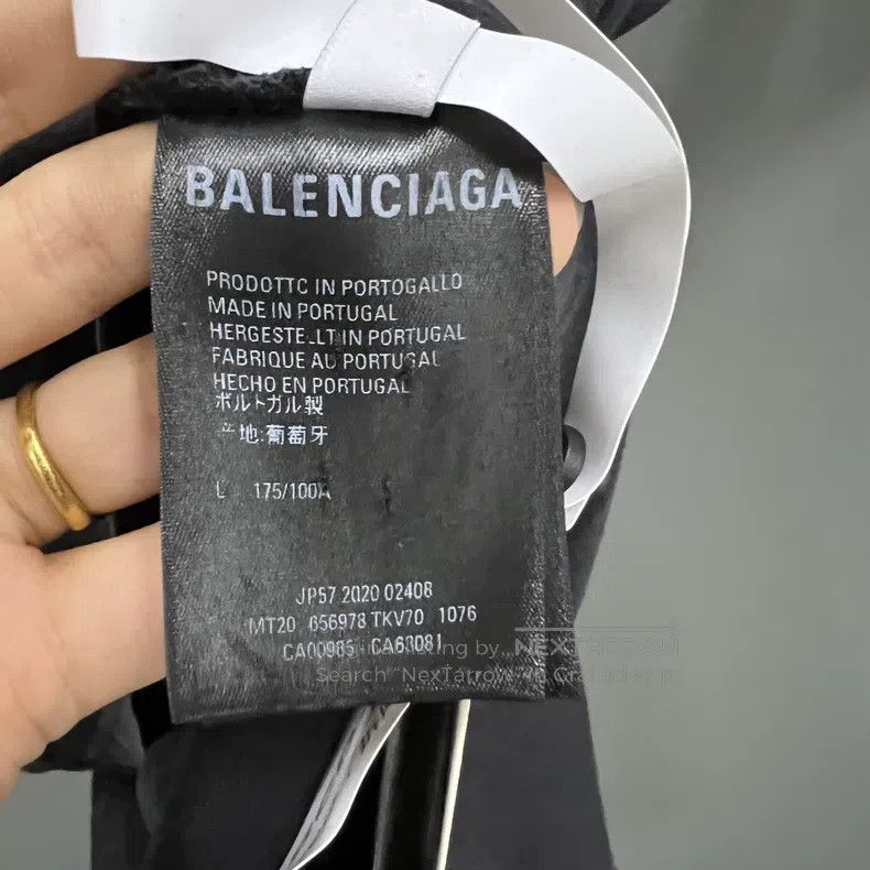 Balenciaga Balenciaga Distressed Flame Logo Short Sleeve L Size Size US L / EU 52-54 / 3 - 4 Thumbnail