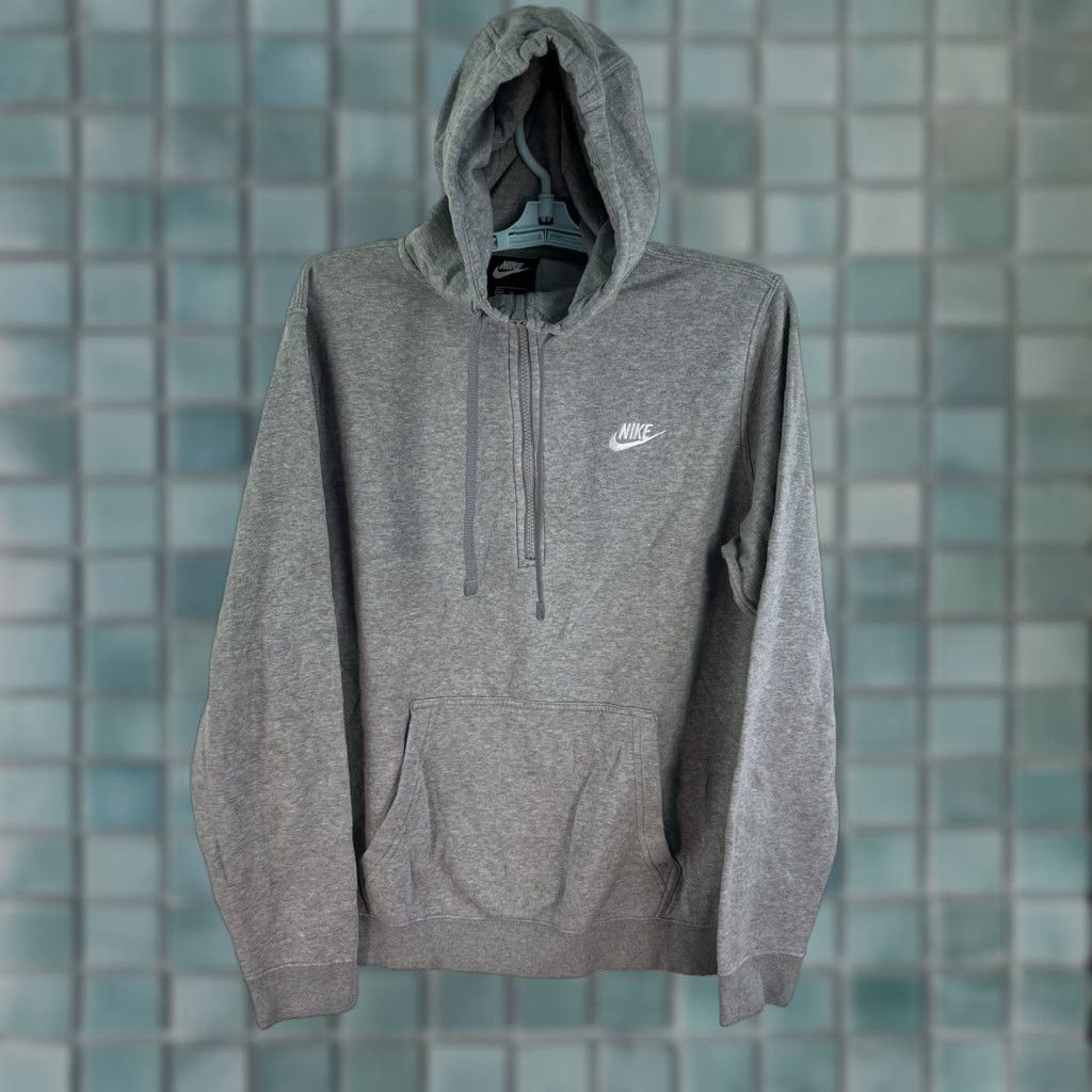 Nike VINTAGE Nike Hoodie 1/4 Zip Pullover Mens M Gray Size US M / EU 48-50 / 2 - 1 Thumbnail