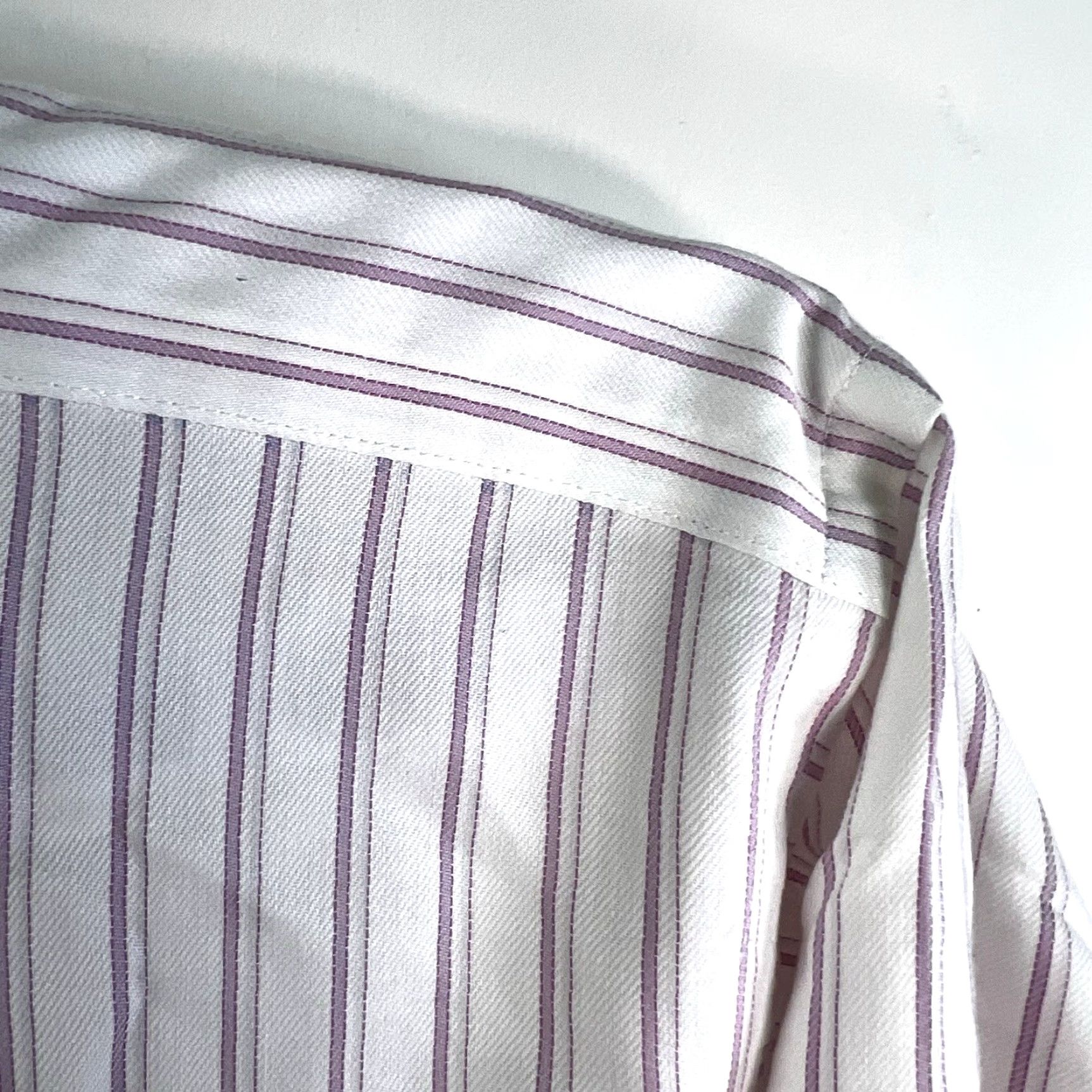 Brooks Brothers VINTAGE Brooks Brothers 346 Slim Fit Striped Button-Up Shirt Mens 16.5 White/Purple Business Casual Party Size US L / EU 52-54 / 3 - 2 Thumbnail
