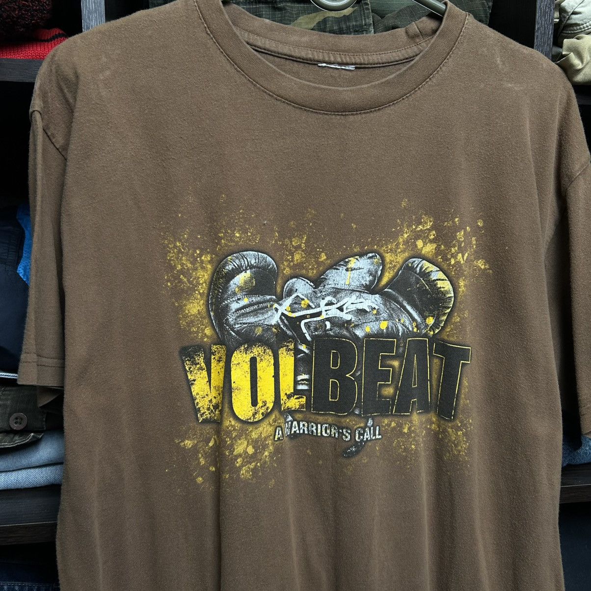 Band Tees Vintage Volbeat a warrior call big logo brown rock band tee Size US M / EU 48-50 / 2 - 2 Thumbnail