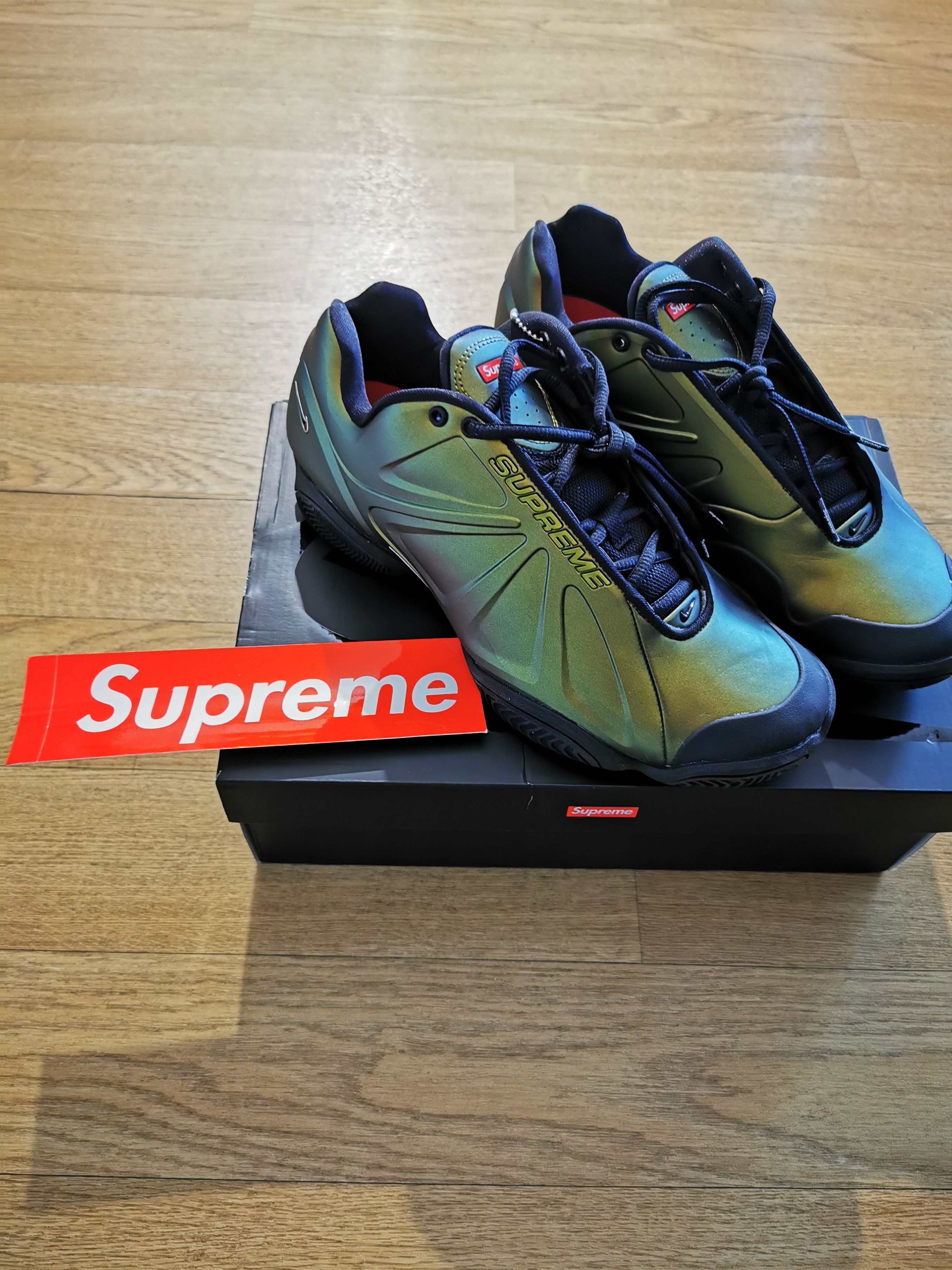 Nike × Supreme Rare collaboration Supreme x Nike Air Zoom Courtposite SP Size US 9.5 / EU 42-43 - 1 Thumbnail