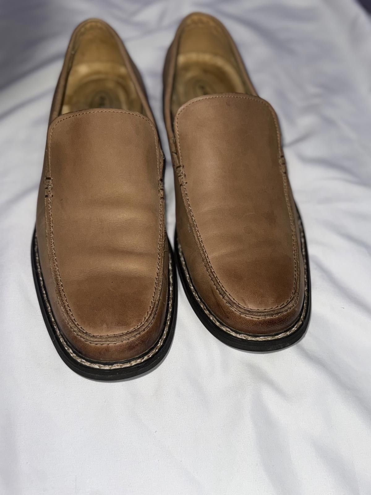 Designer Dr Scholls Men's Tan Slip On Loafers Size 9.5M Size US 9.5 / EU 42-43 - 1 Thumbnail
