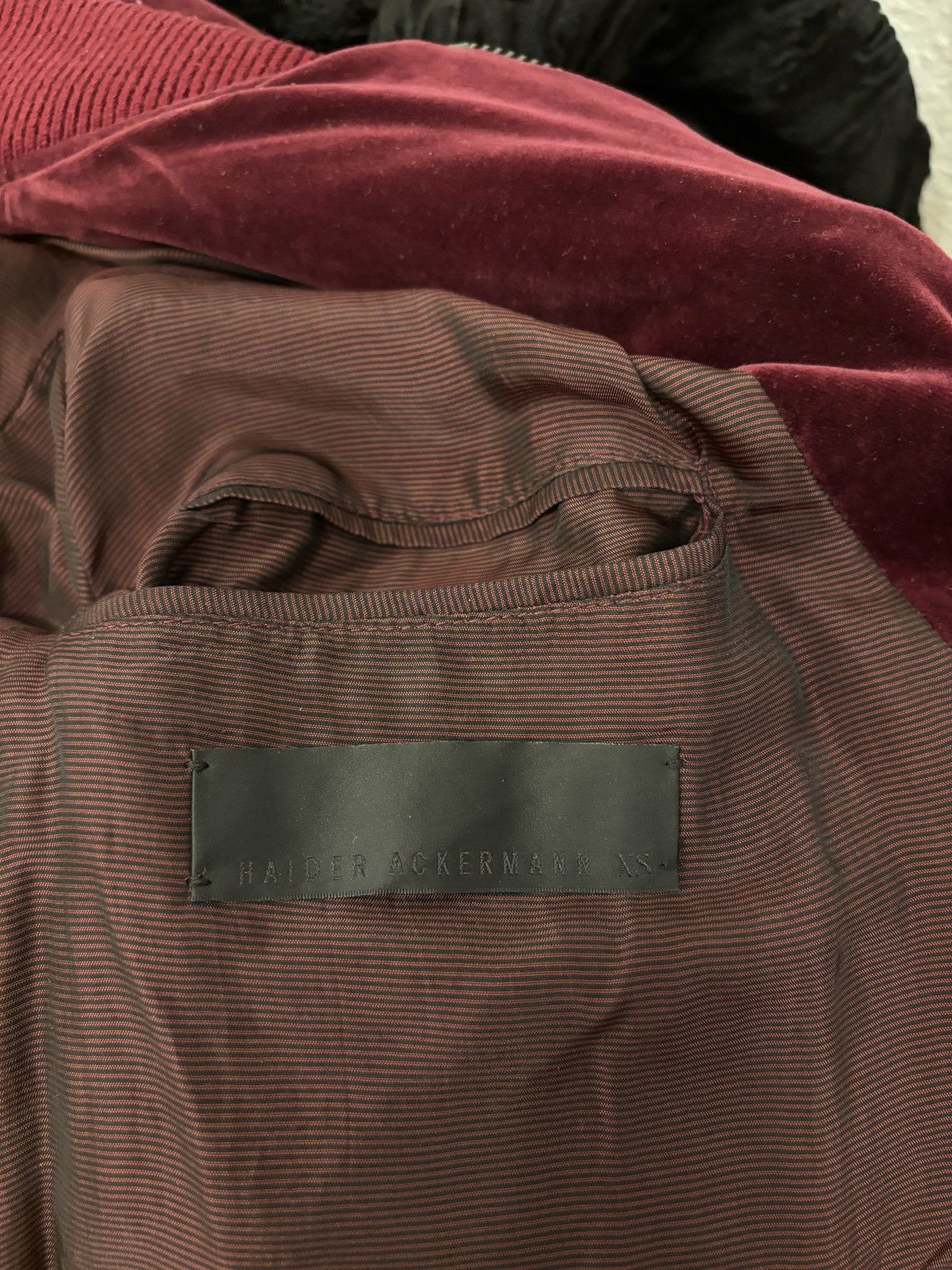 Haider Ackermann Haider Ackermann FW15 Burgundy Velvet Biker Bomber Size US XS / EU 42 / 0 - 11 Thumbnail