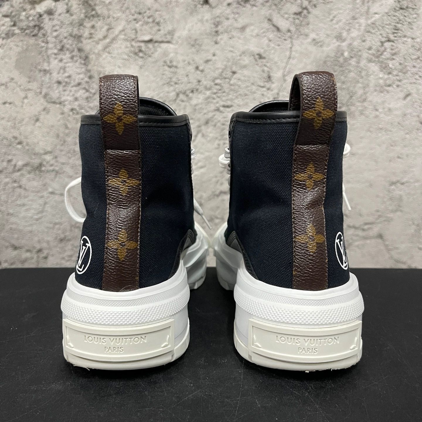 Louis Vuitton Louis Vuitton high top sneakers size 36 as shown Size US 5 / IT 35 - 3 Thumbnail