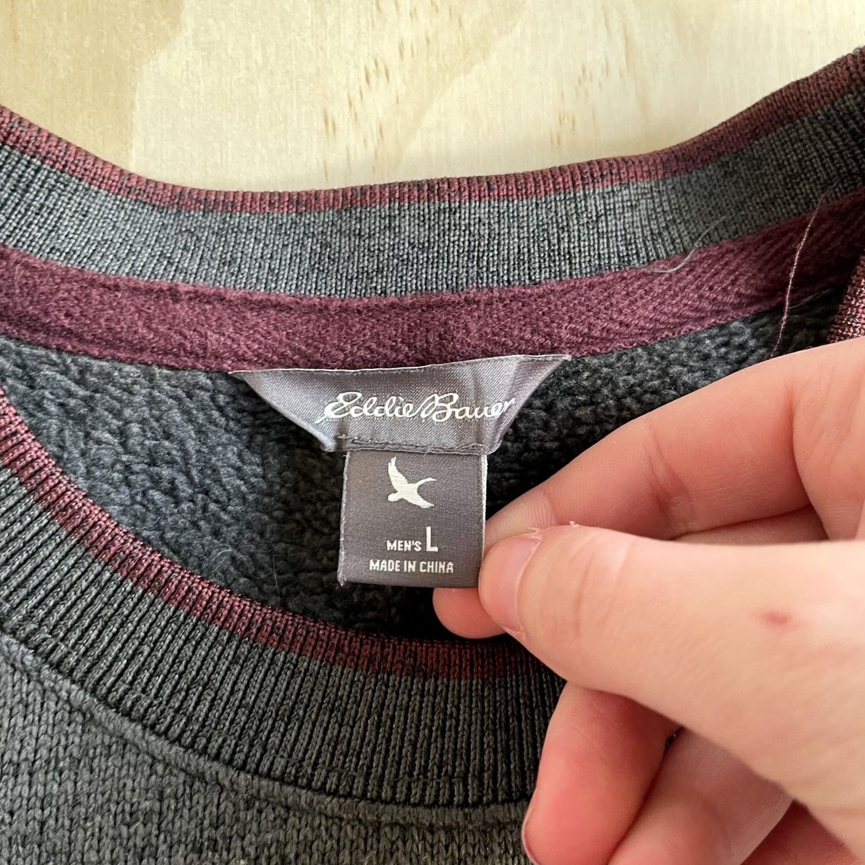 Eddie Bauer Eddie Bauer Sweatshirt Mens Large Gray Fleece Pullover Raglan Contrast Trim Size US L / EU 52-54 / 3 - 3 Thumbnail