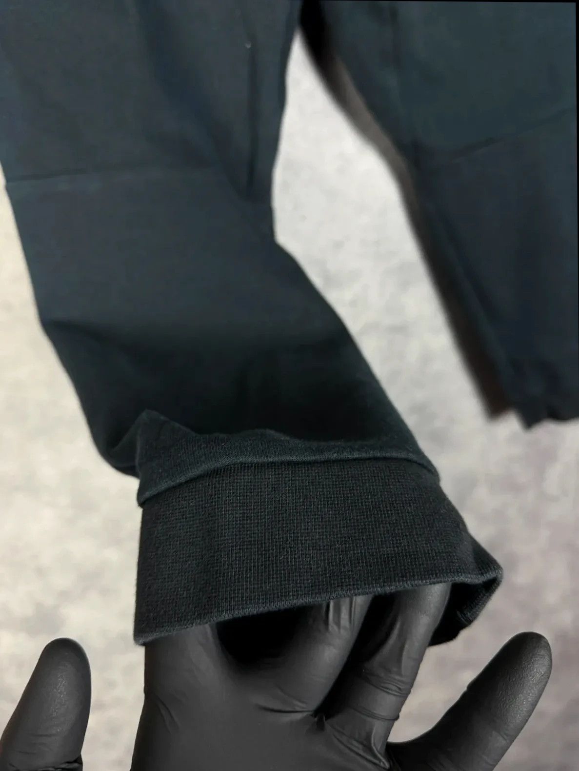 Nike Nike Tech Fleece sweatpants black mini logo Techwear Size US 26 / EU 42 - 7 Thumbnail
