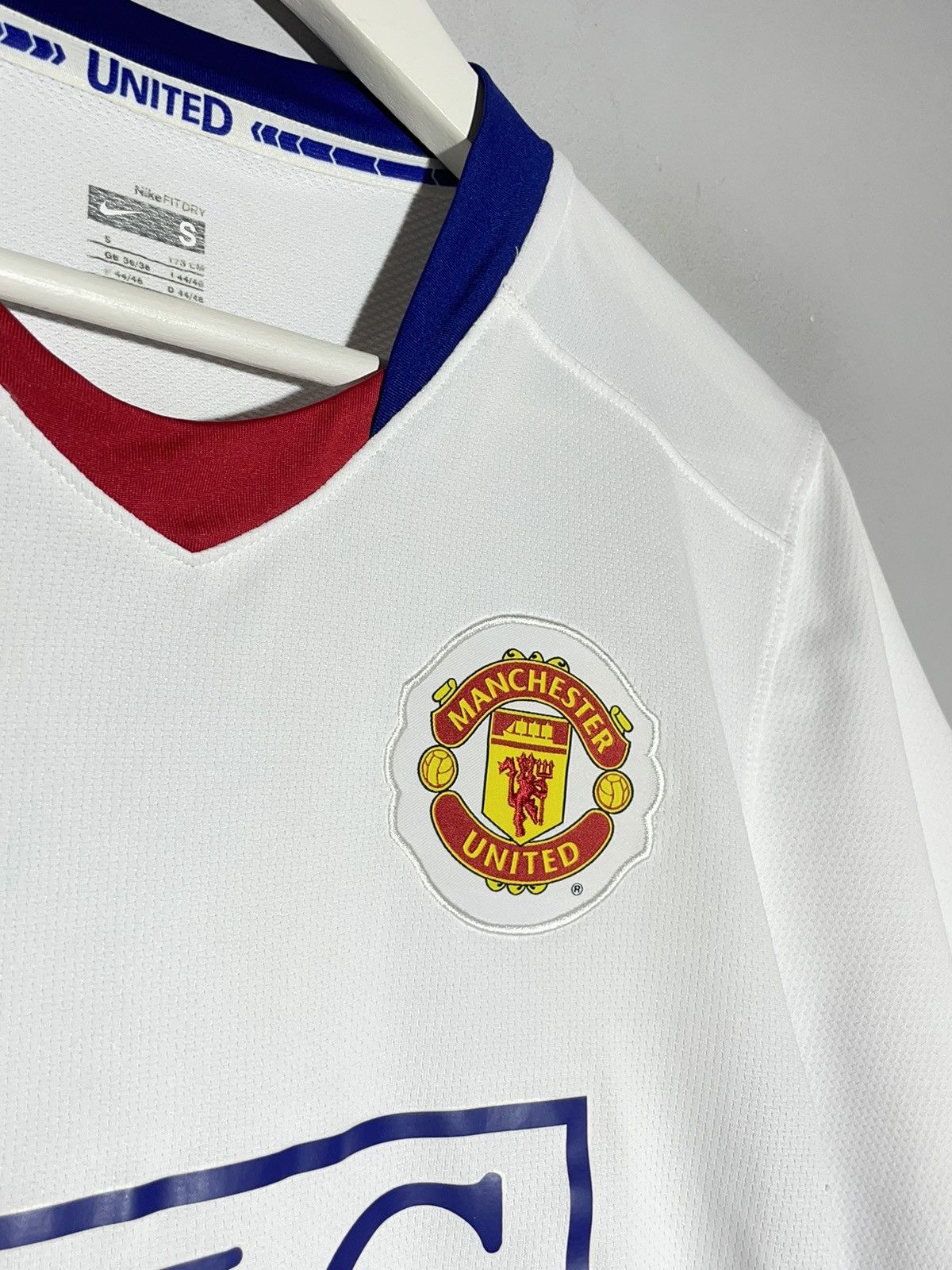 Nike #17 Nani Manchester United Nike 2009/10 Third Football Shirt Size US S / EU 44-46 / 1 - 5 Thumbnail