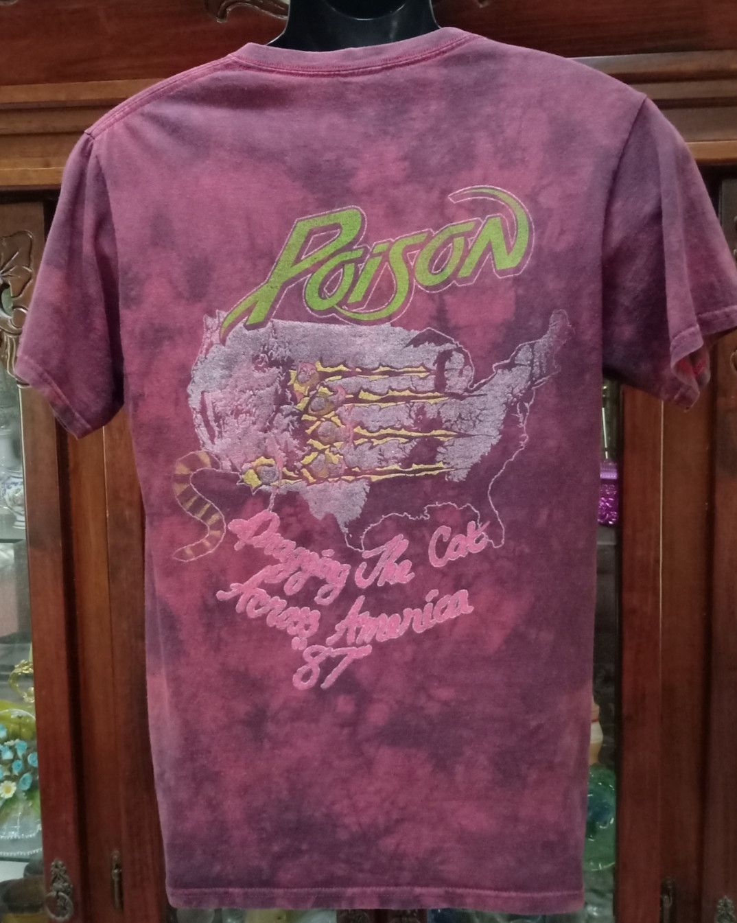 Band Tees Poison Dragging the Cat Across America 1987 Tie-dye T-shirt Size US S / EU 44-46 / 1 - 2 Thumbnail