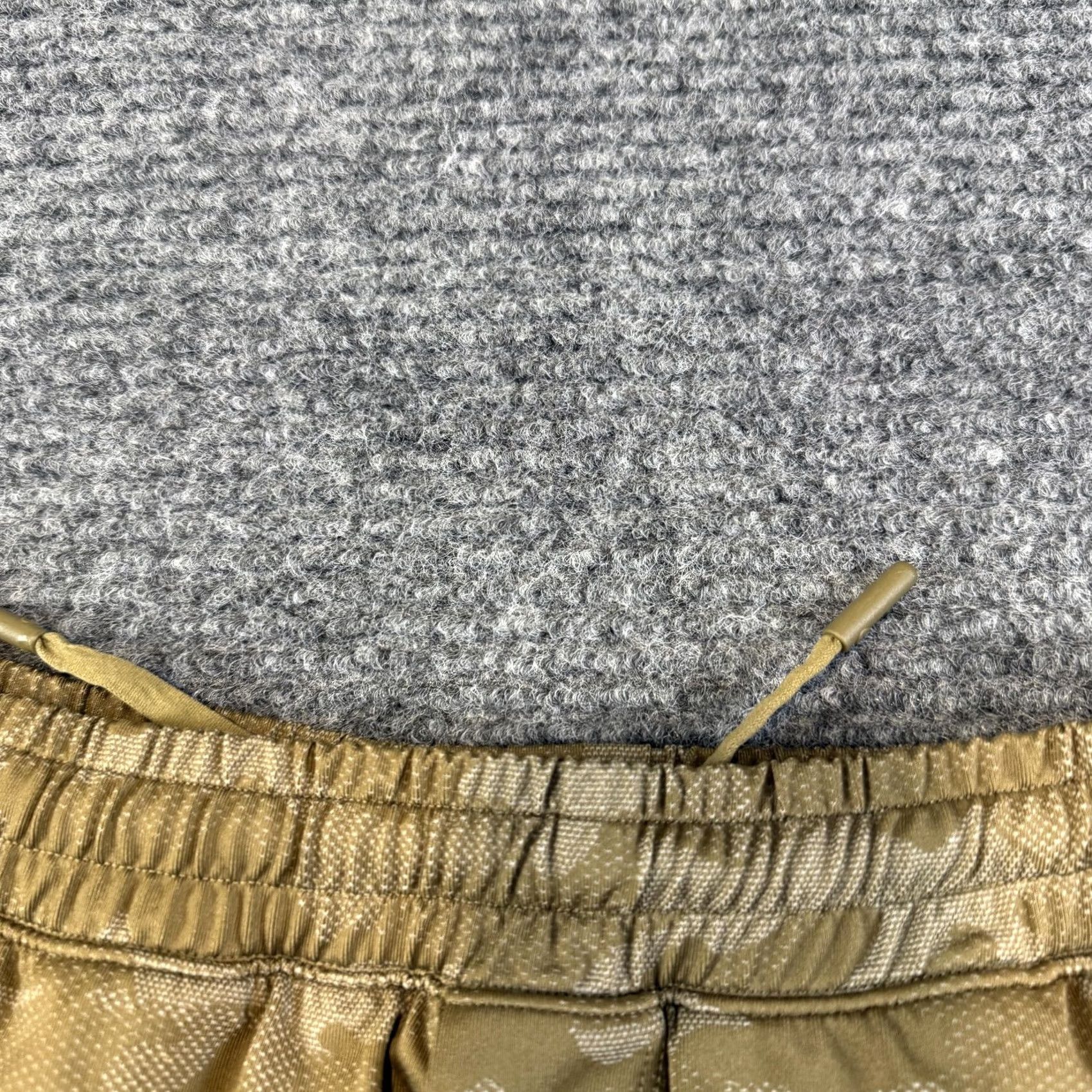 Lululemon Lululemon Shorts Mens Medium Beige Camo Athletic Running Pacebreaker Gym Workout Size US 31 - 6 Thumbnail