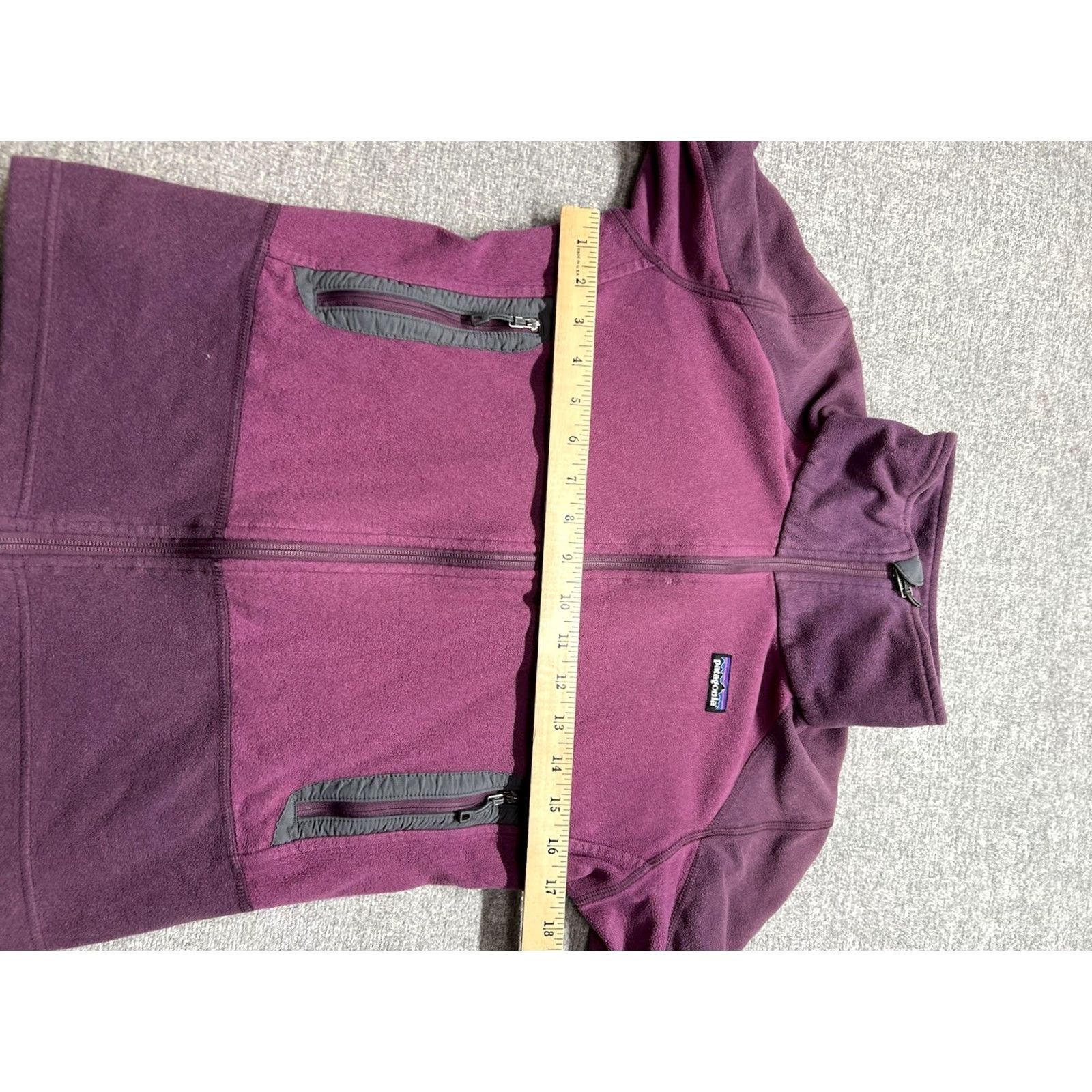 Patagonia Patagonia Jacket Women XS Fleece Full Zip Long Sleeve Pocket Purple Solid Jacket Modern Classic Women XS Size XS / US 0-2 / IT 36-38 - 5 Thumbnail