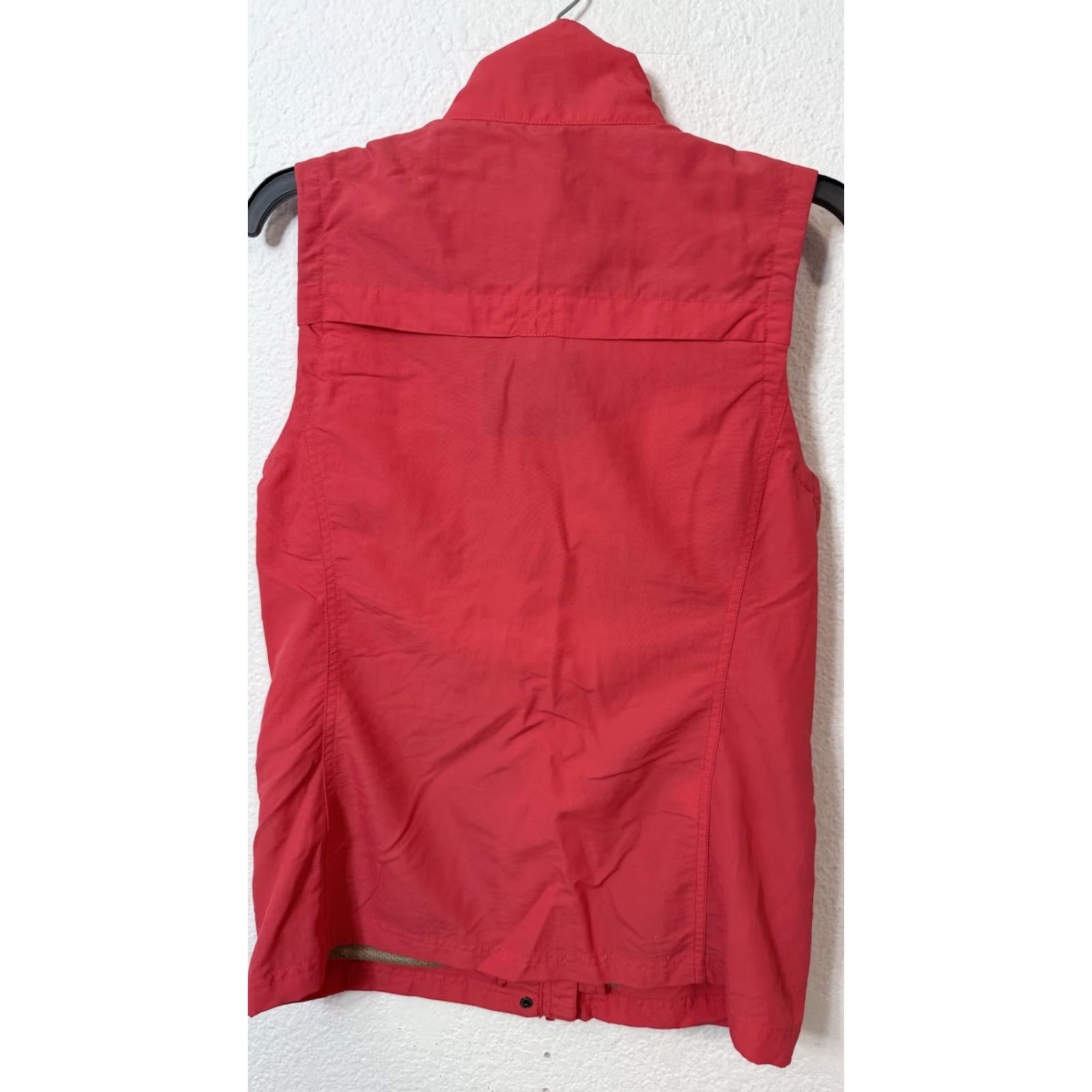 Eddie Bauer Eddie Bauer Womens Vest XS Front Pocket Sleeveless Zipper Pink Coral Size XS Casual Outdoors"} Size XS / US 0-2 / IT 36-38 - 4 Thumbnail