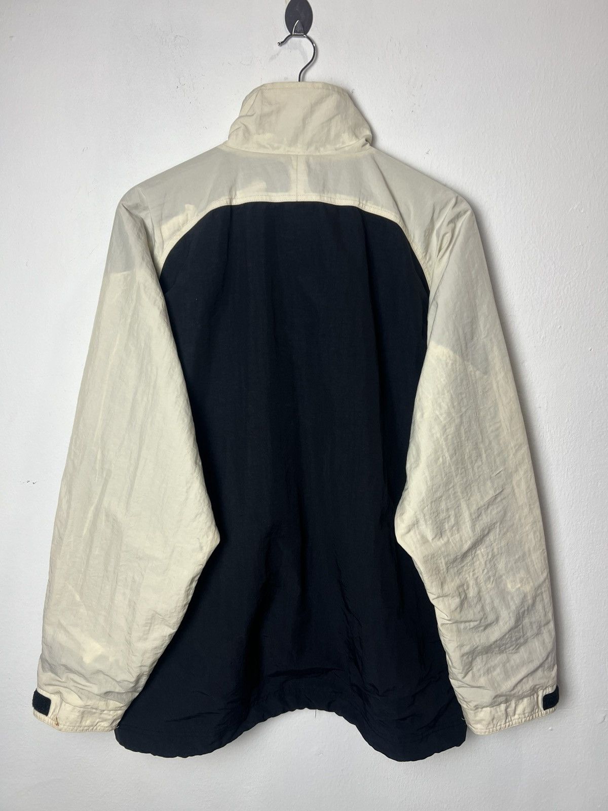 Quiksilver Vintage Quiksilver Chest Stripes Windbreaker Size US L / EU 52-54 / 3 - 2 Thumbnail