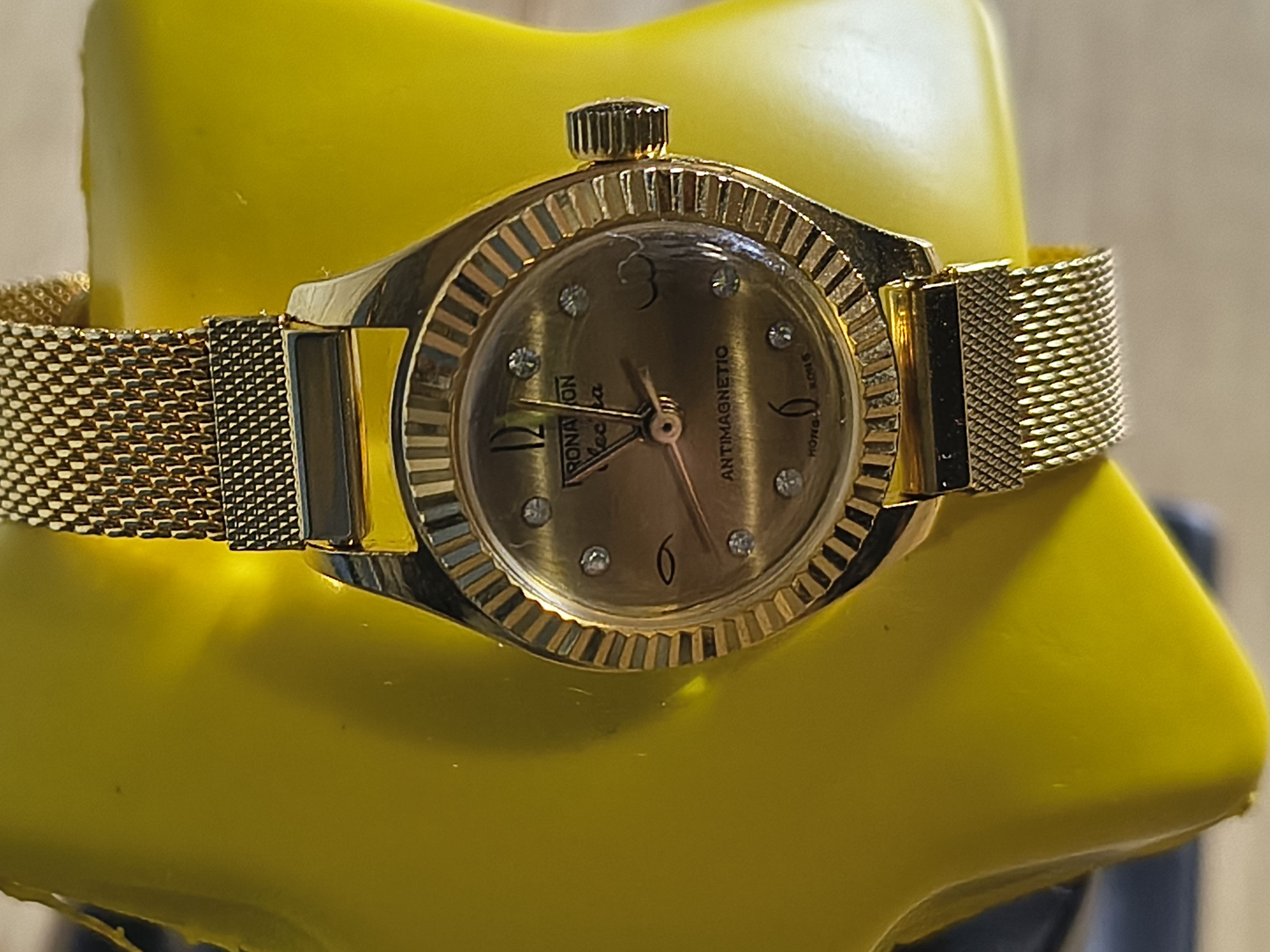 Other Vintage Ladies Kronairon Electra Mechanical Watch.. Works! Size ONE SIZE - 5 Thumbnail