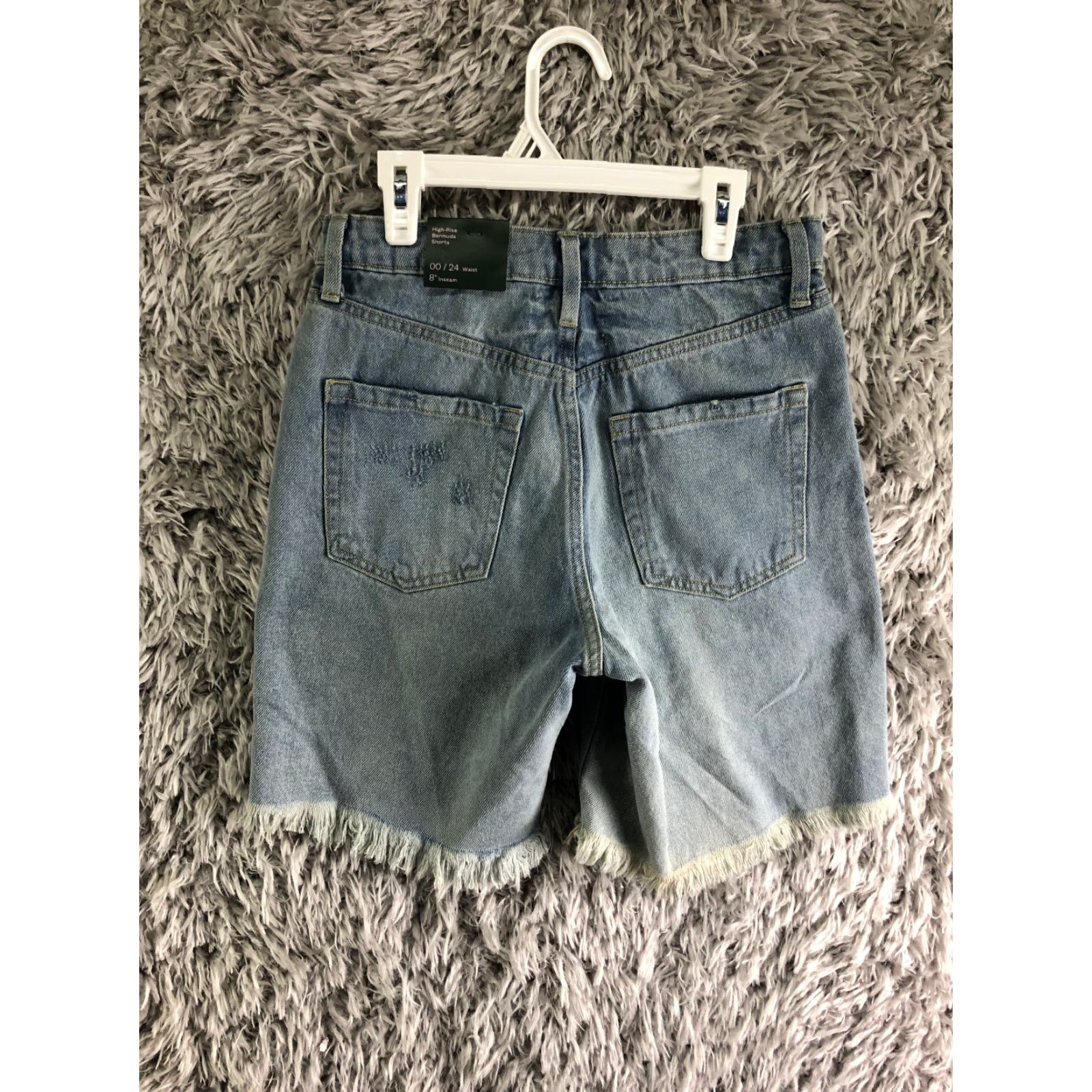 Vintage Wild Fable High Rise Bermuda Shorts Womens Size 00 Blue Denim Jean Shorts Size 26" / US 2 / IT 38 - 5 Thumbnail