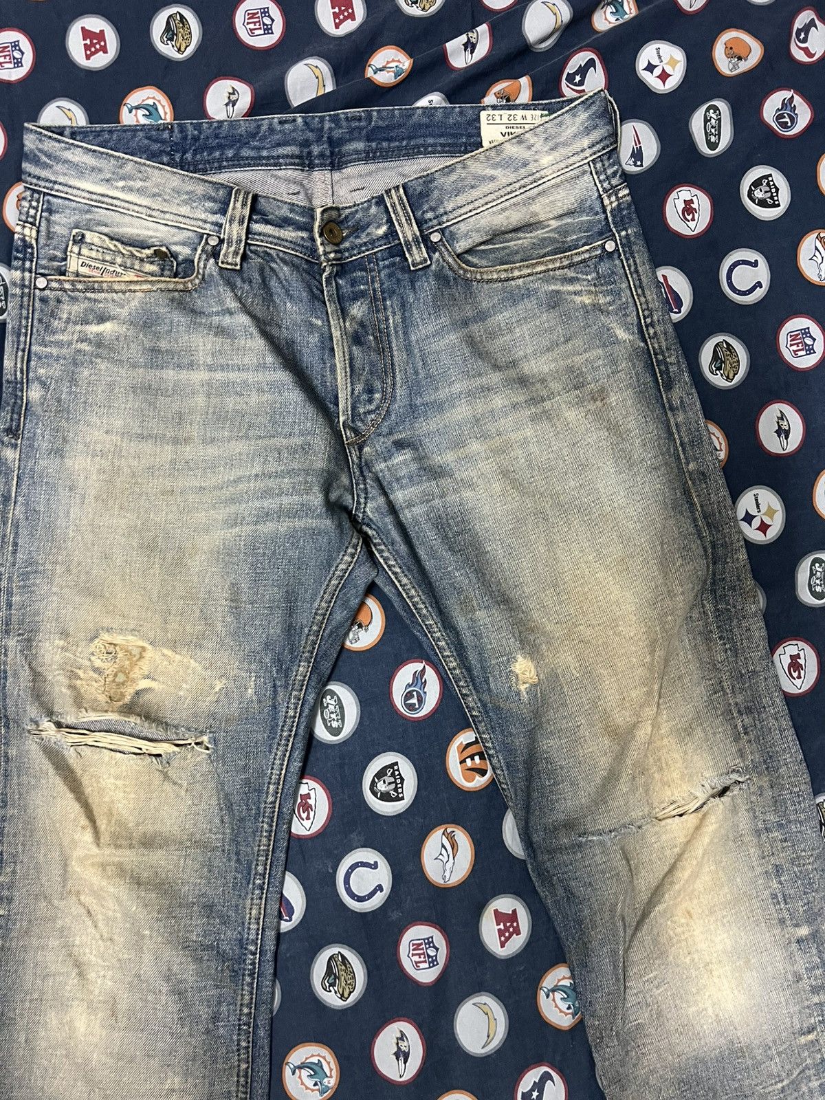 Diesel DIESEL VIKER DRAGON VINTAGE DISTRESSED JEANS LIMITED Size US 32 / EU 48 - 2 Thumbnail