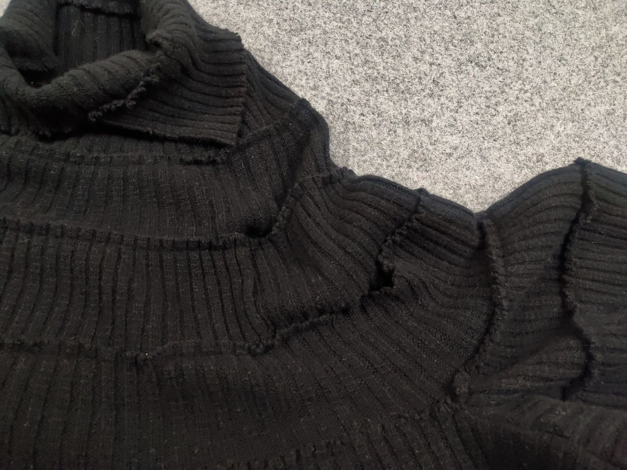 Yohji Yamamoto Vintage 90s Y's Yohji Yamamoto Knit Poncho Oversized Sweater Size M / US 6-8 / IT 42-44 - 11 Thumbnail