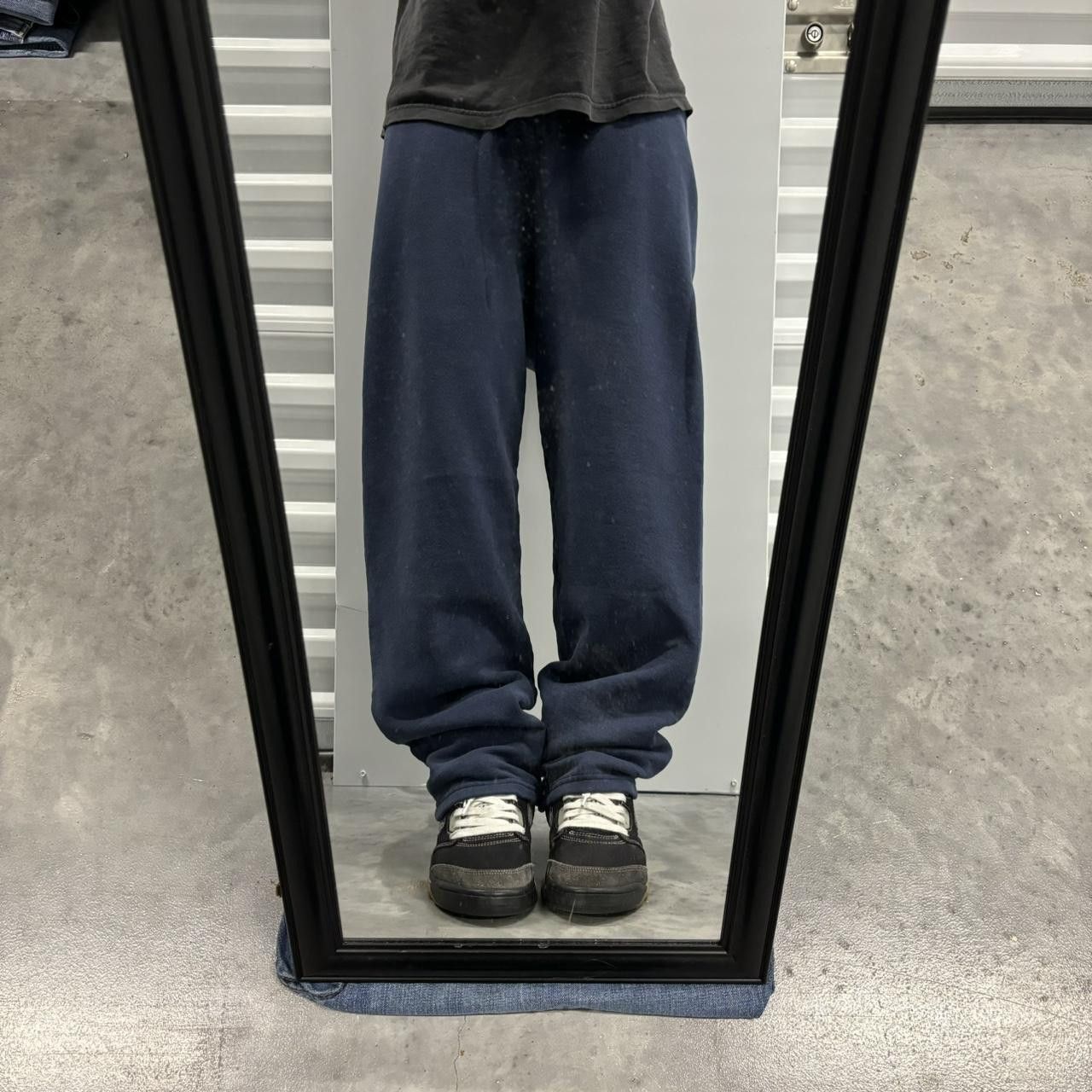 Japanese Brand × Vintage Crazy Vintage 90s Navy Blue Essential Sweatpants! Size US 30 / EU 46 - 1 Thumbnail