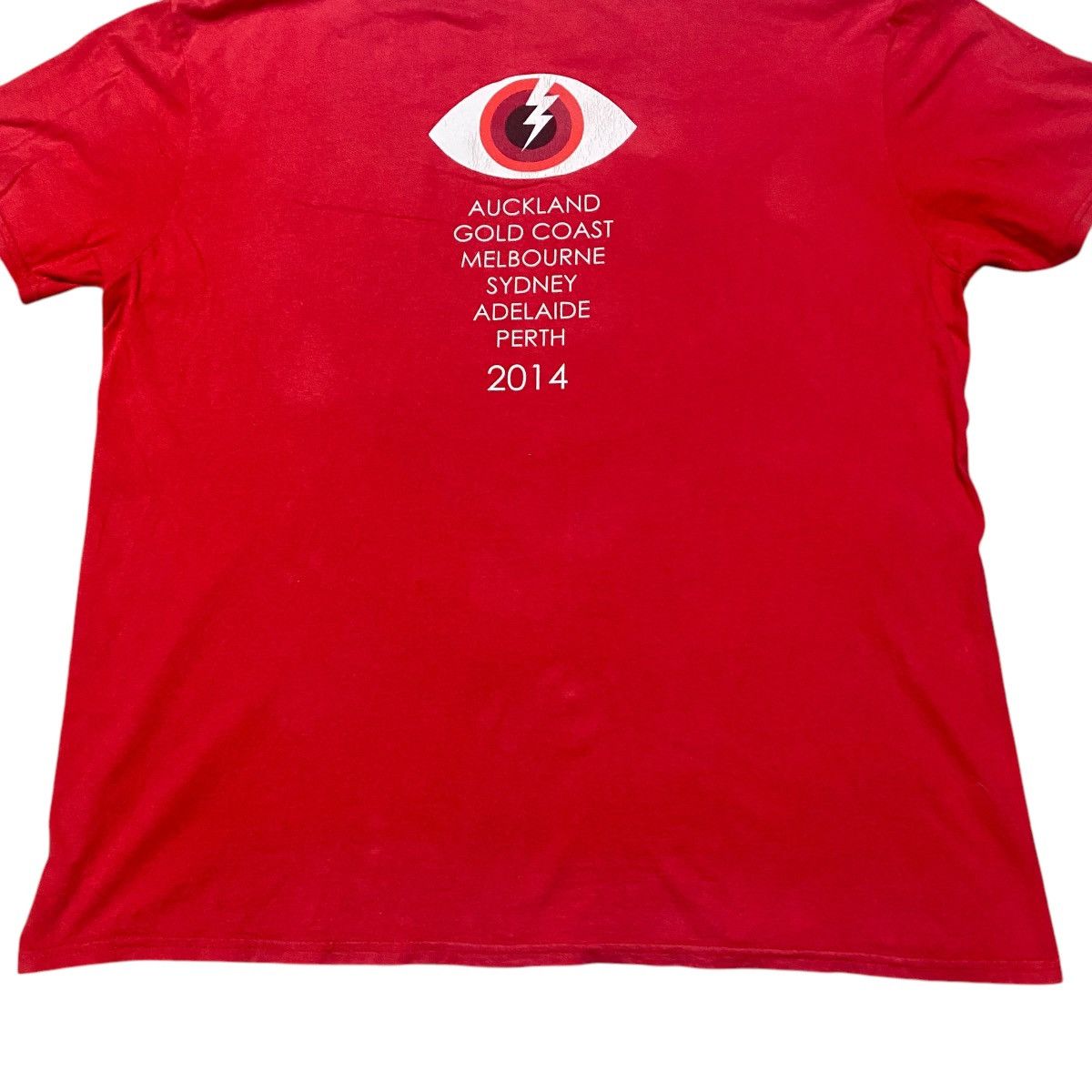 Band Tees Pearl Jam Lightning Bolt Tour 2014 Australia Size US XL / EU 56 / 4 - 8 Thumbnail