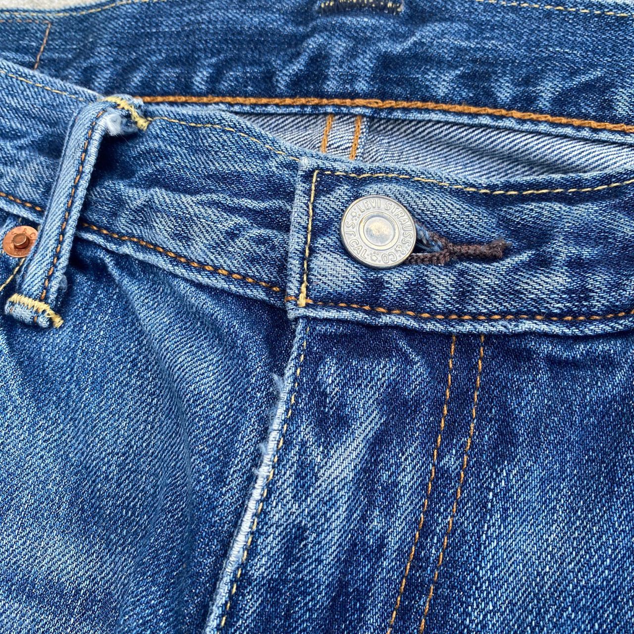 Levi's Vintage Levis 502 Distressed Denim Kurt Cobain Style Size US 33 - 4 Thumbnail