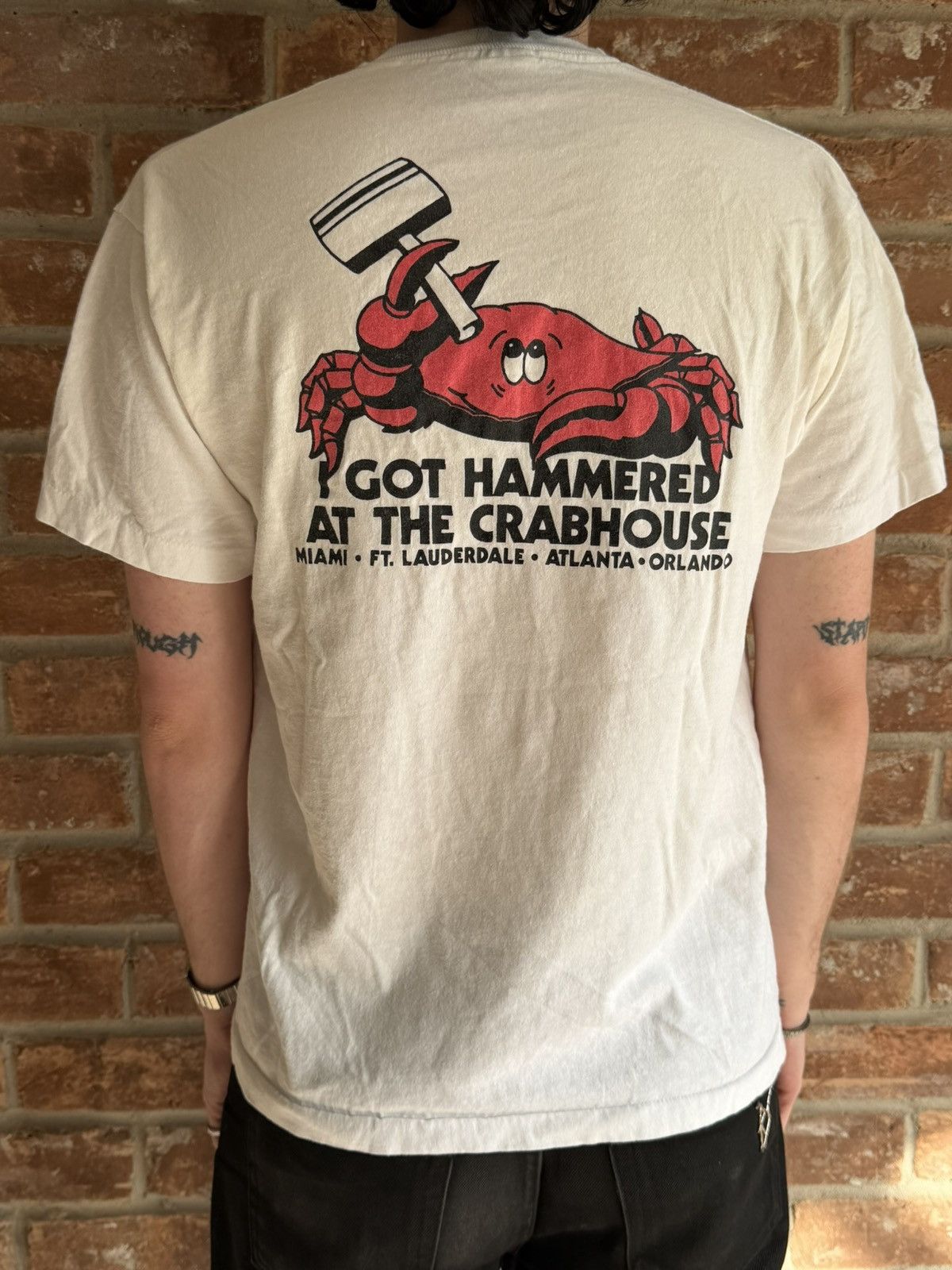 Vintage 90s “Got Hammered at the Crabhouse” graphic t-shirt