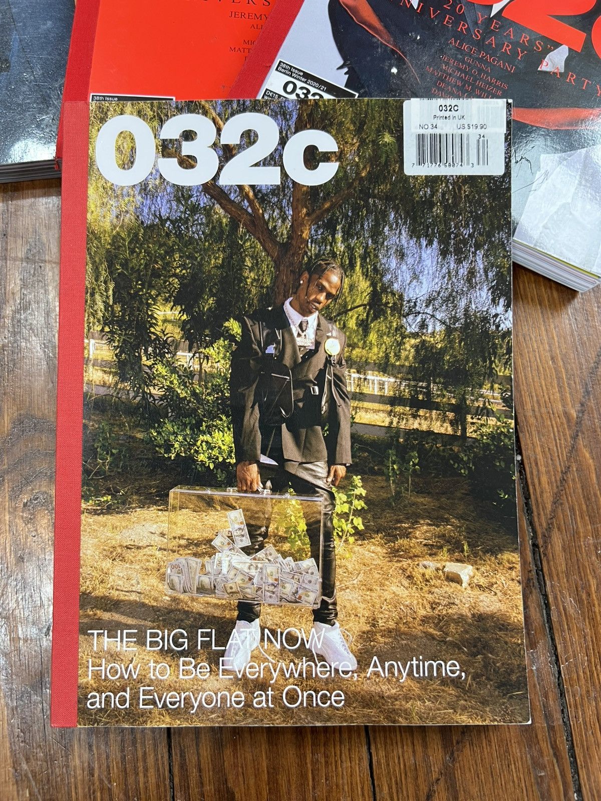 032c × Travis Scott 032c Magazine Travis Scott 2018 34th issue Size ONE SIZE - 1 Thumbnail