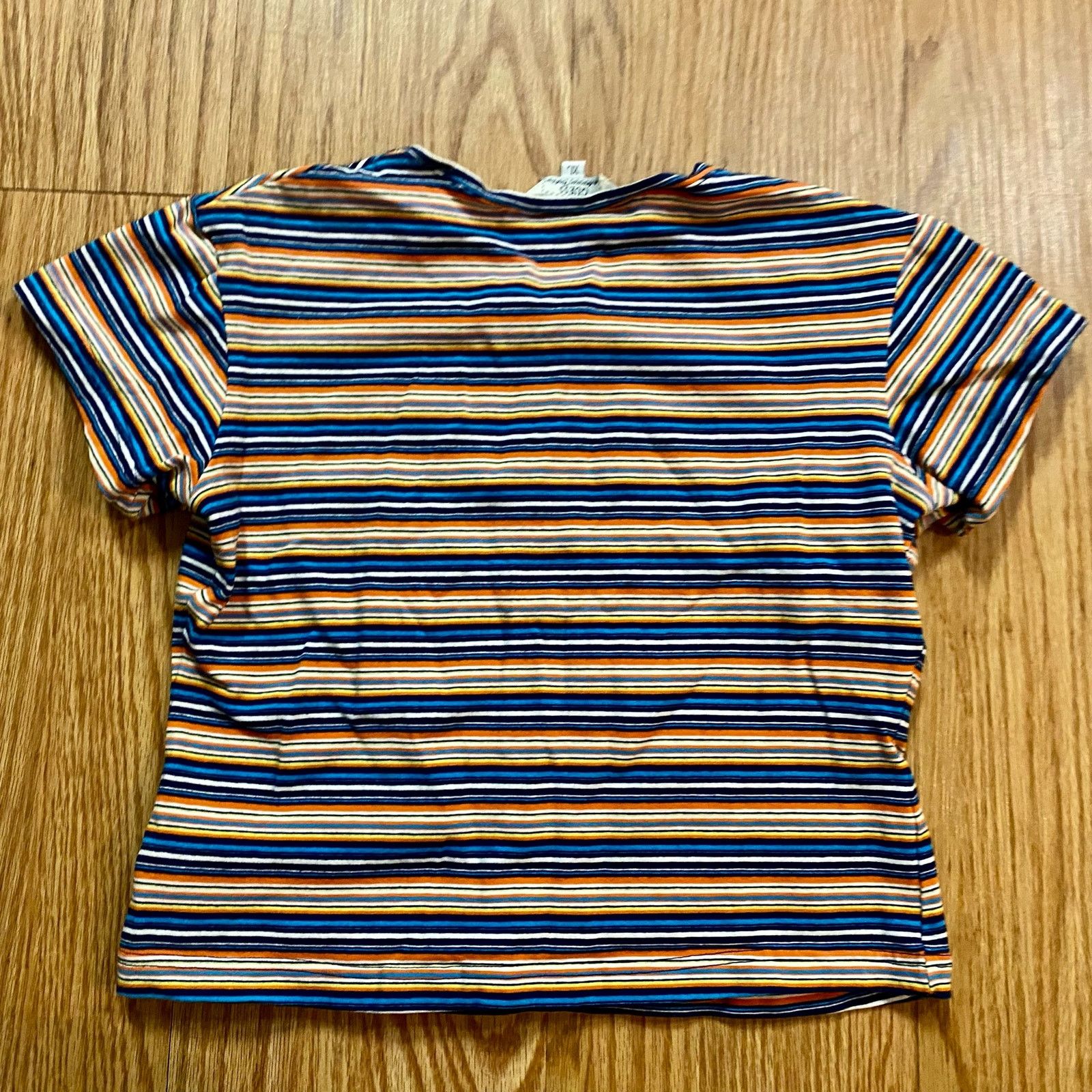 Guess Guess Y2k Blue Crop Tee Youth XLarge Womens Small/Medium Size S / US 4 / IT 40 - 9 Thumbnail