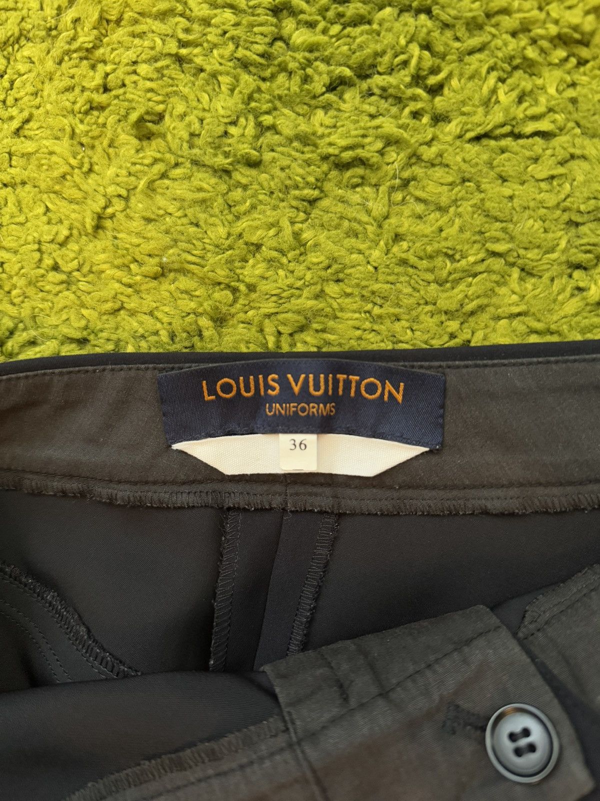Designer × Louis Vuitton Louis Vuitton uniform wide leg pants Size 26" / US 2 / IT 38 - 3 Thumbnail