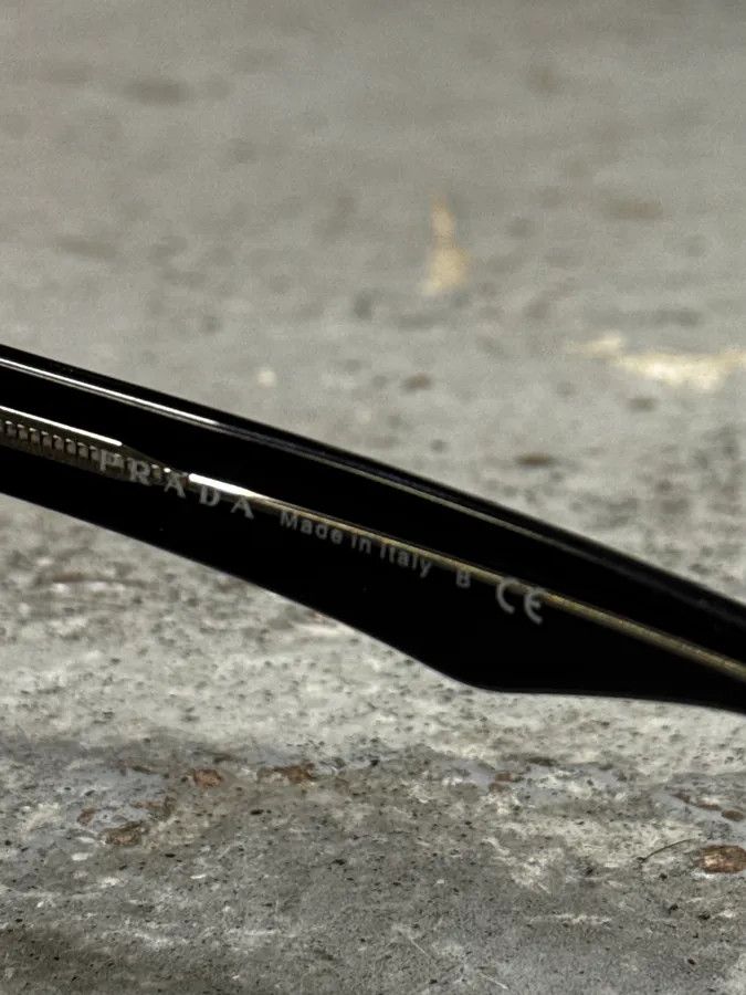 Prada 2000s Prada Black Gradient Sunglasses Size ONE SIZE - 11 Thumbnail