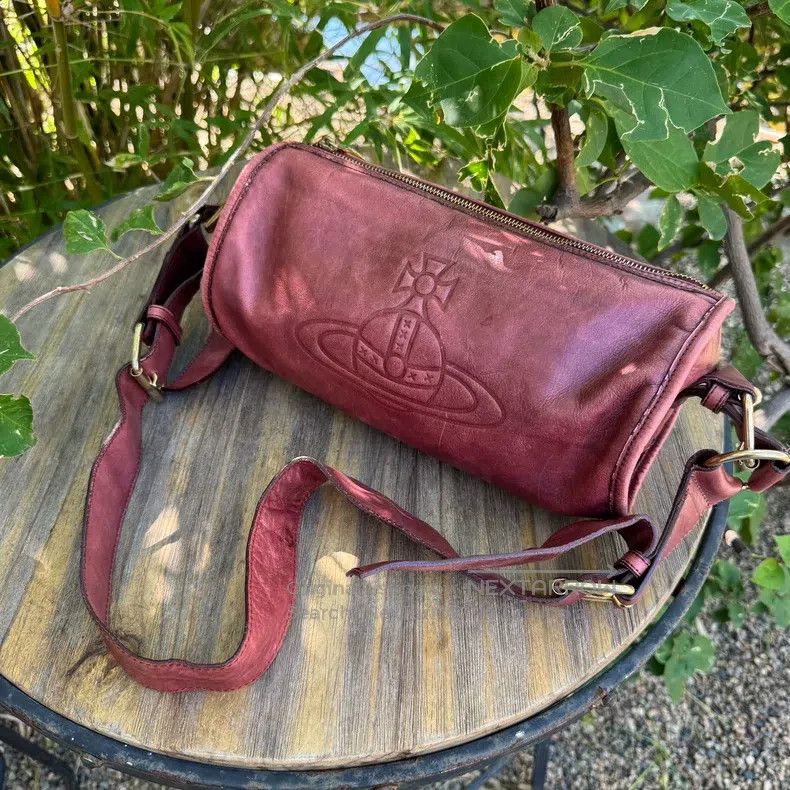 Vivienne Westwood vivienne westwood size os Vintage Burnished Round Single Sh Size ONE SIZE - 1 Thumbnail