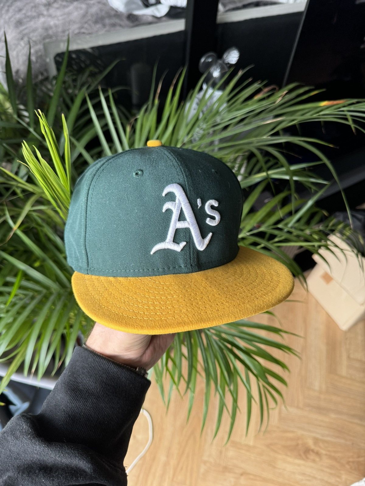 MLB × New Era × Vintage New Era Oakland Atlethics A’s Full Cap Size ONE SIZE - 1 Thumbnail