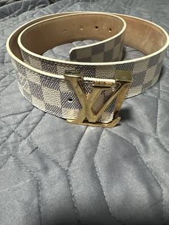 Louis Vuitton Tri-Fold Wallet Le Somptu White Gold Suhari M95854 Leather  TH3059 LOUIS VUITTON LV Flap Belt Soft Studs