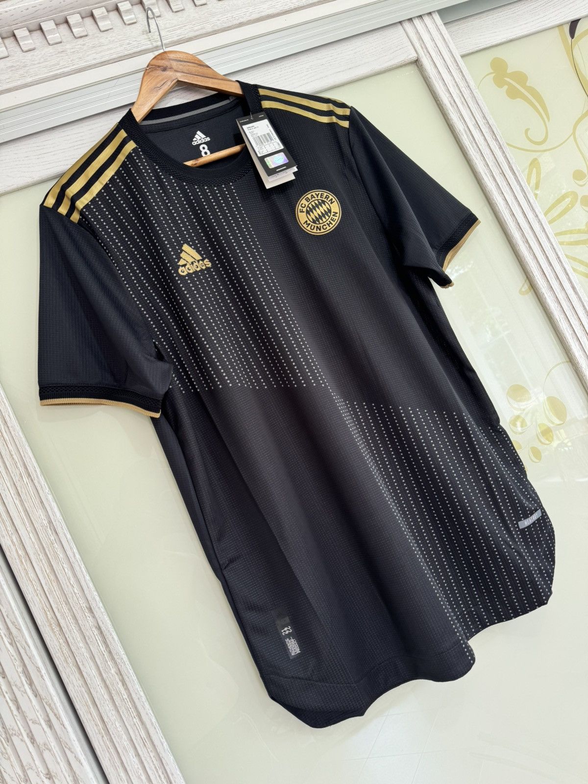 Adidas Bayern Munich 2021-2022 Away Player Issue Soccer Jersey Kit Size US XL / EU 56 / 4 - 4 Thumbnail